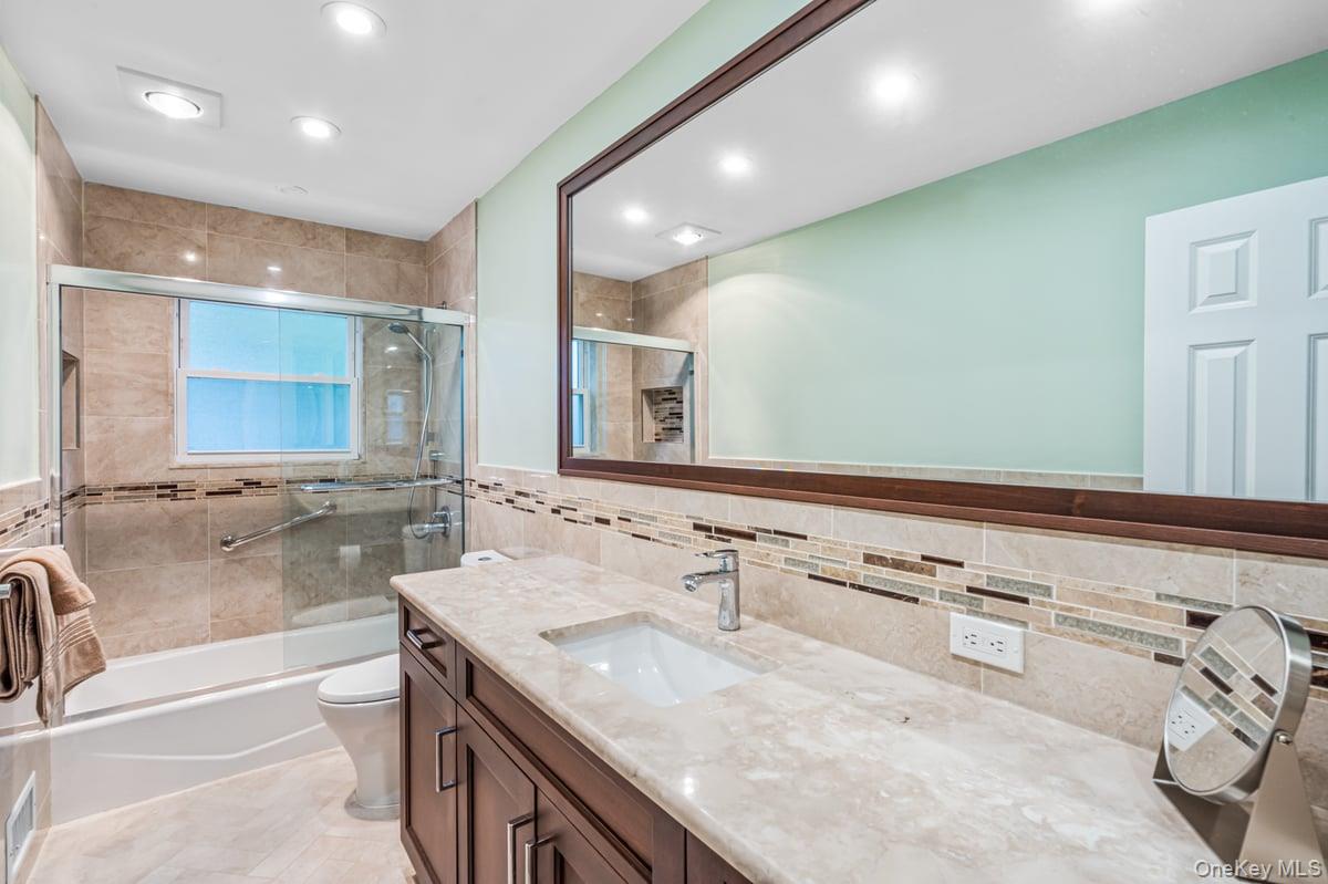 2318 A Corporal Kennedy Street # 95, Bayside, NY 11360