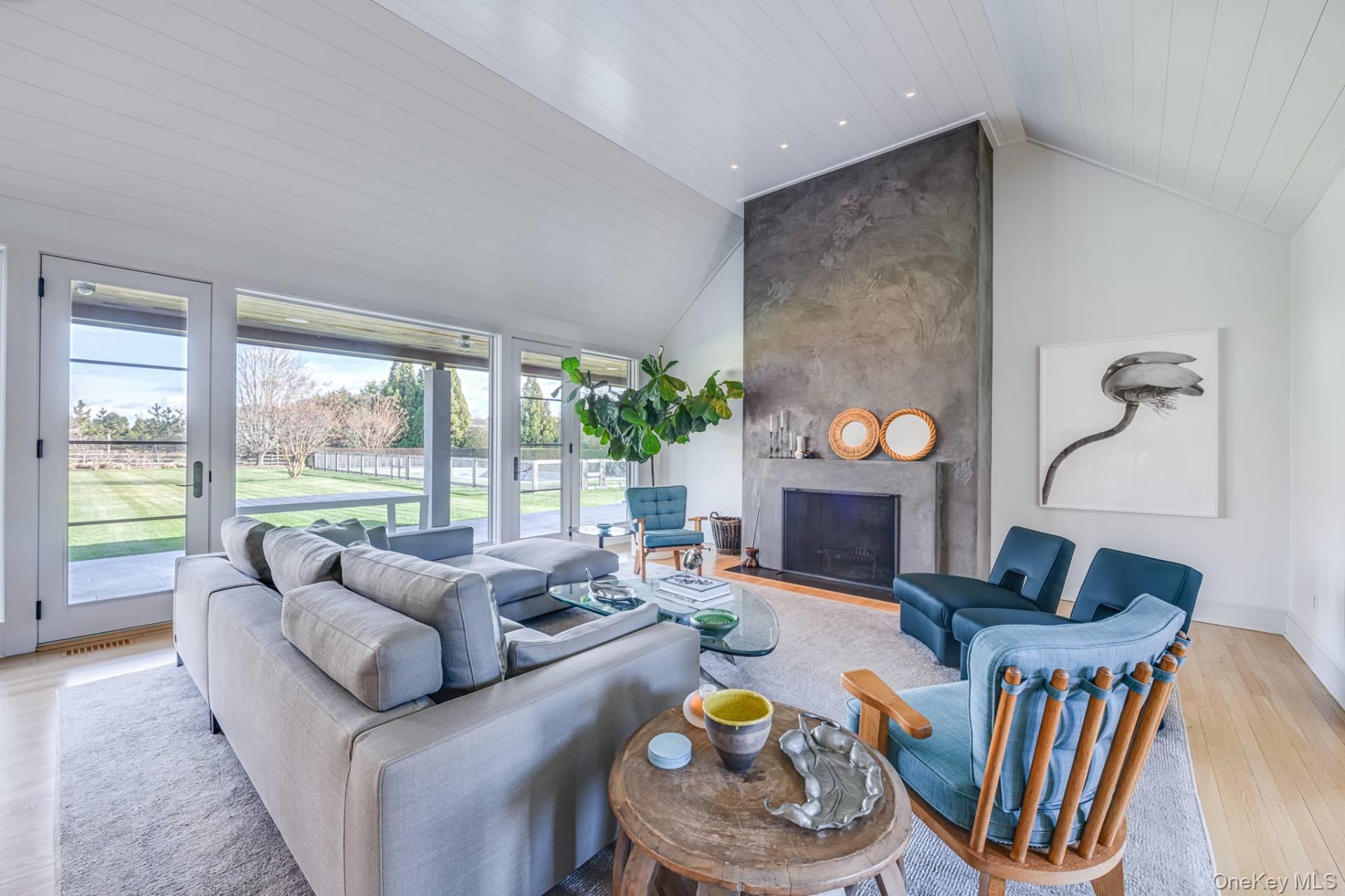 379 Mitchell Lane, Bridgehampton, NY 11932