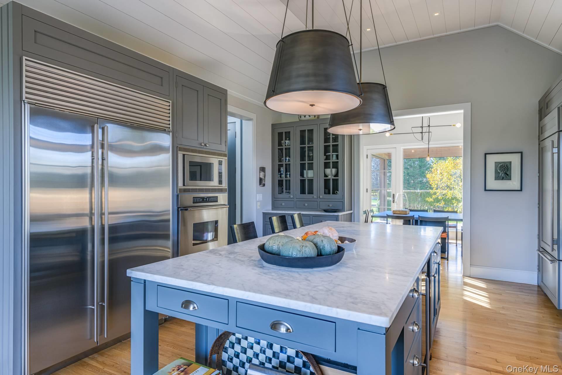 379 Mitchell Lane, Bridgehampton, NY 11932