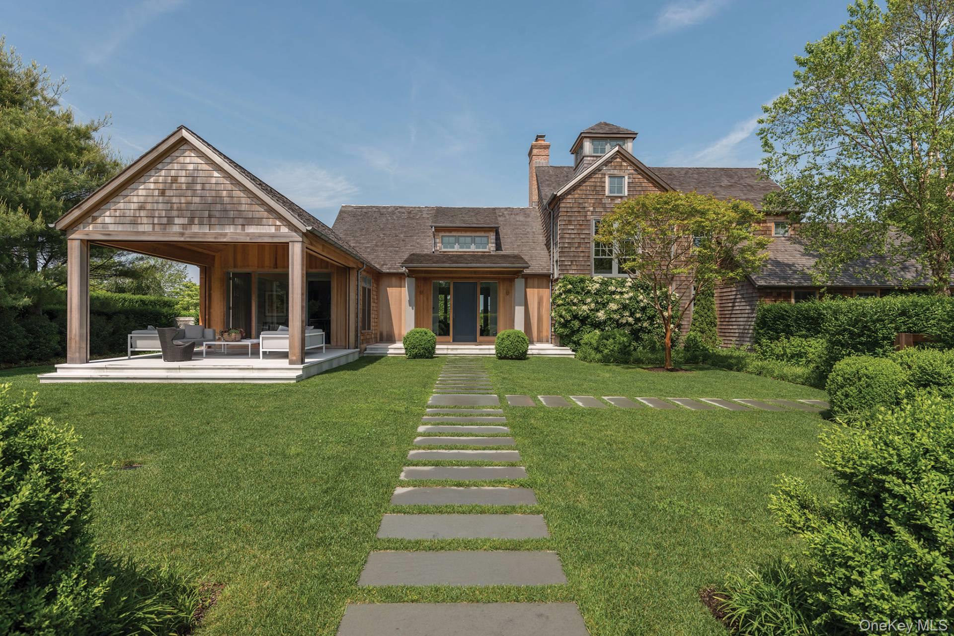 379 Mitchell Lane, Bridgehampton, NY 11932