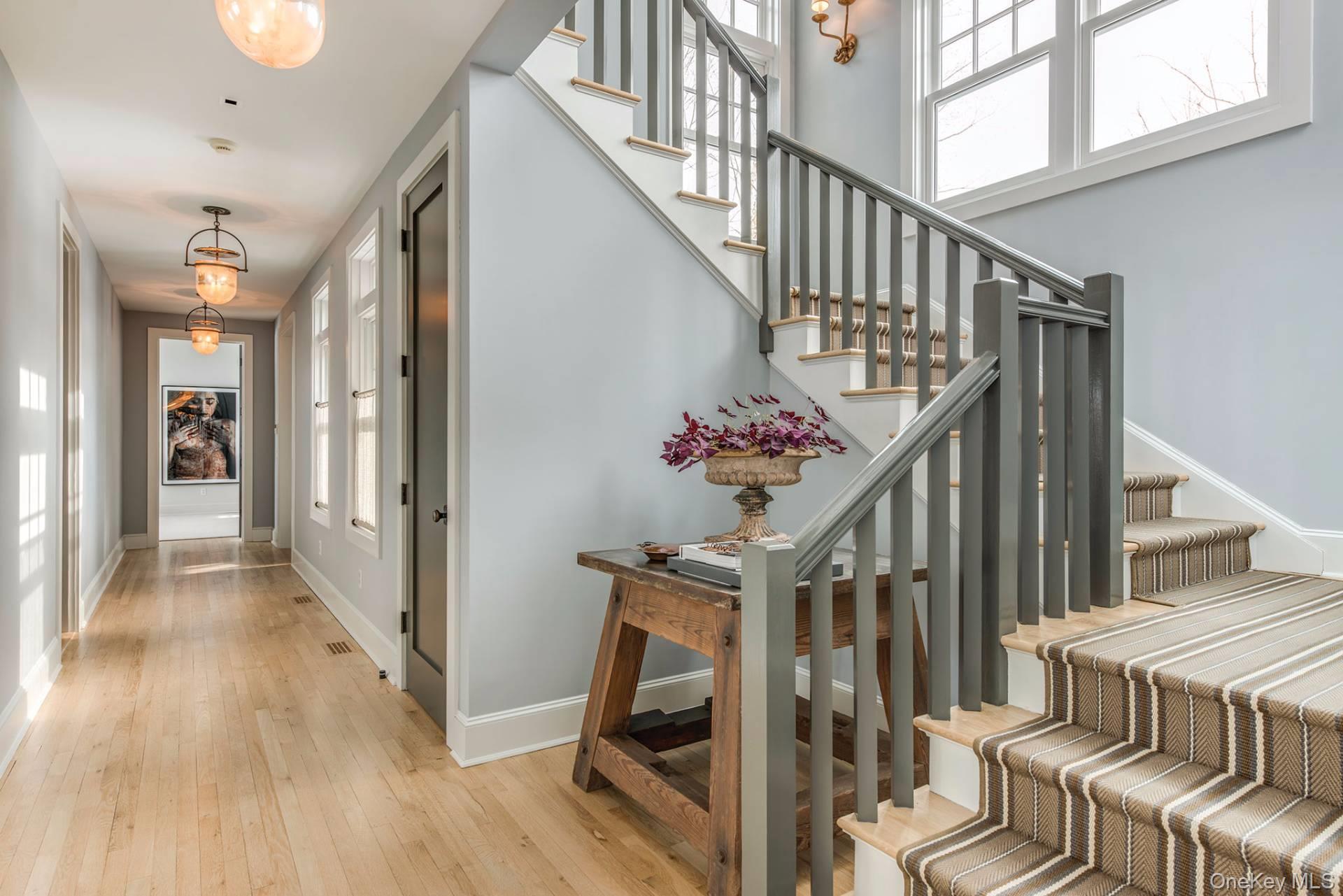 379 Mitchell Lane, Bridgehampton, NY 11932