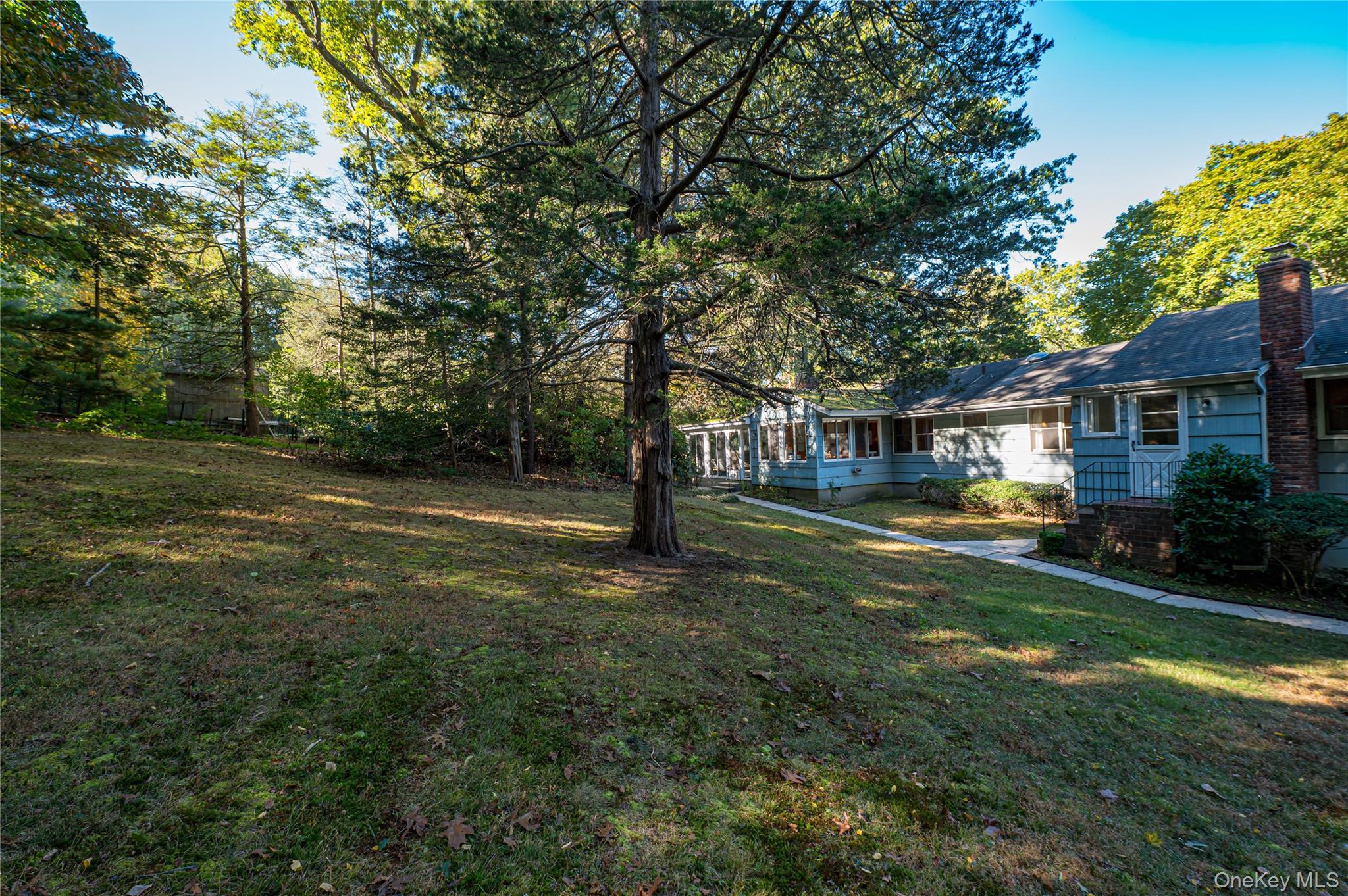 562 Old Bridge Road, Northport, NY 11768