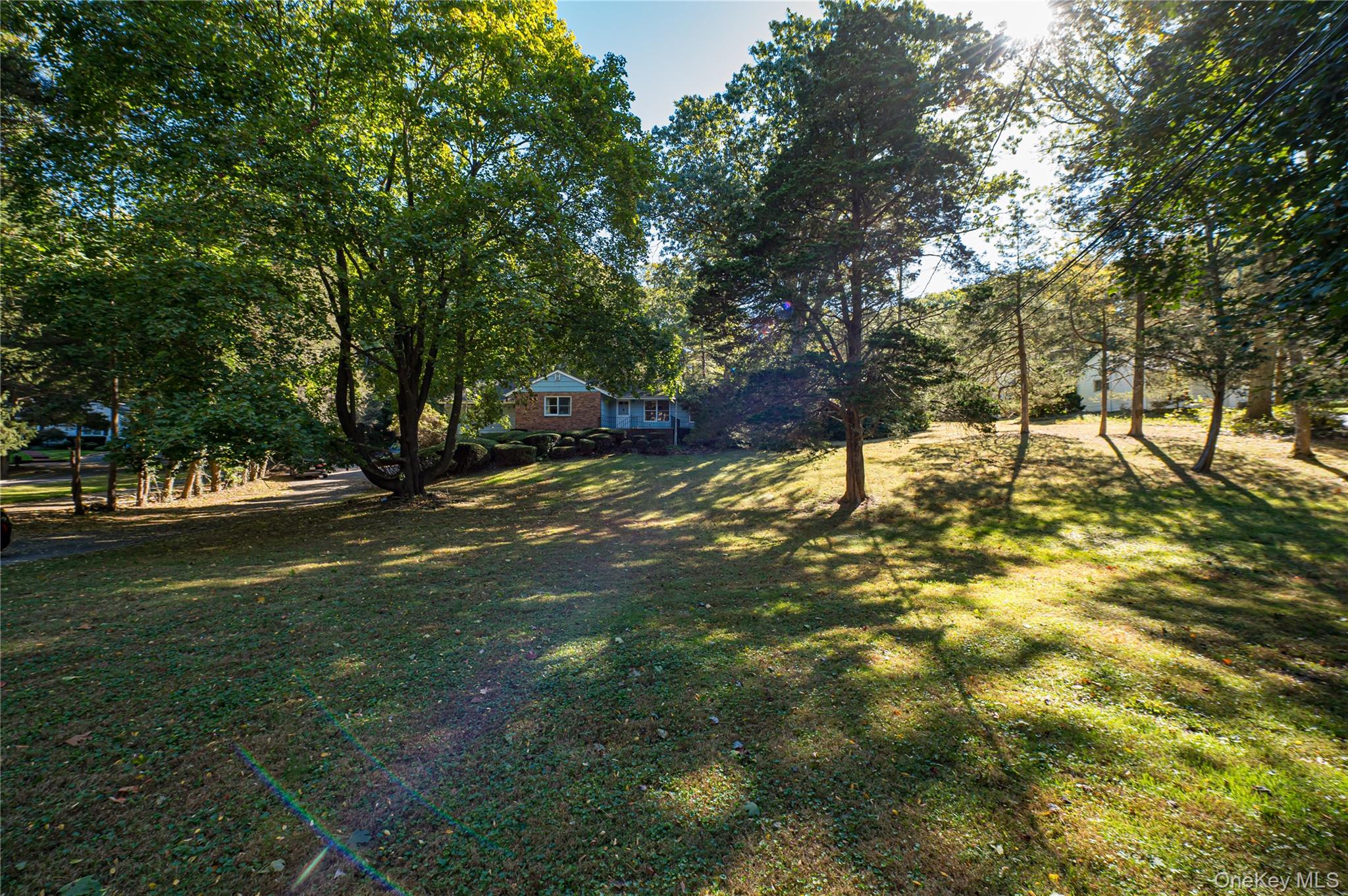 562 Old Bridge Road, Northport, NY 11768