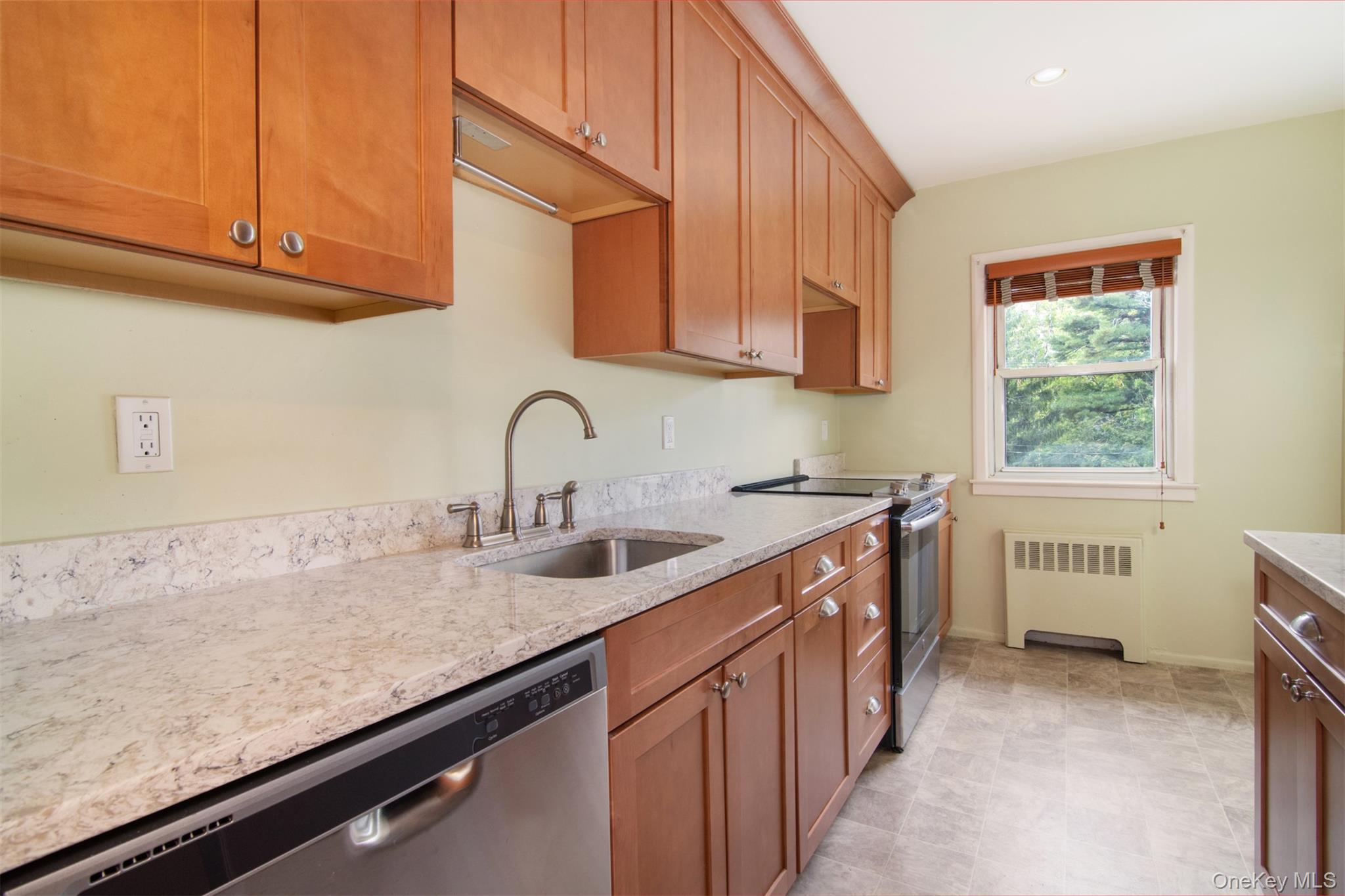 140 N Broadway # S-4, Irvington, NY 10533