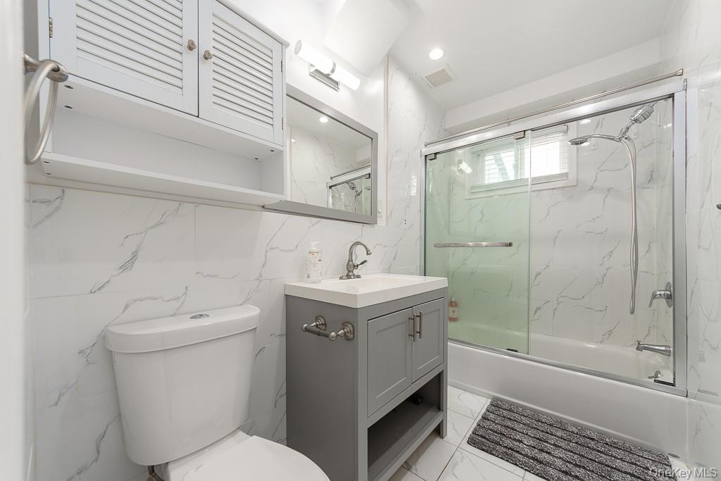 44 Lincoln Street, Elmont, NY 11003