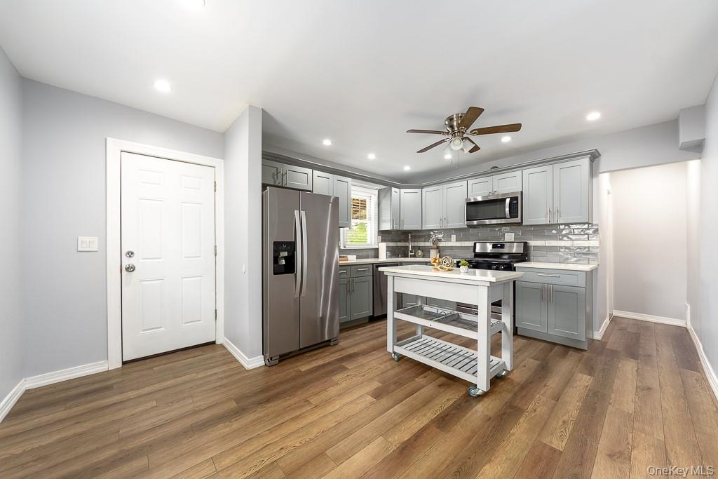 44 Lincoln Street, Elmont, NY 11003