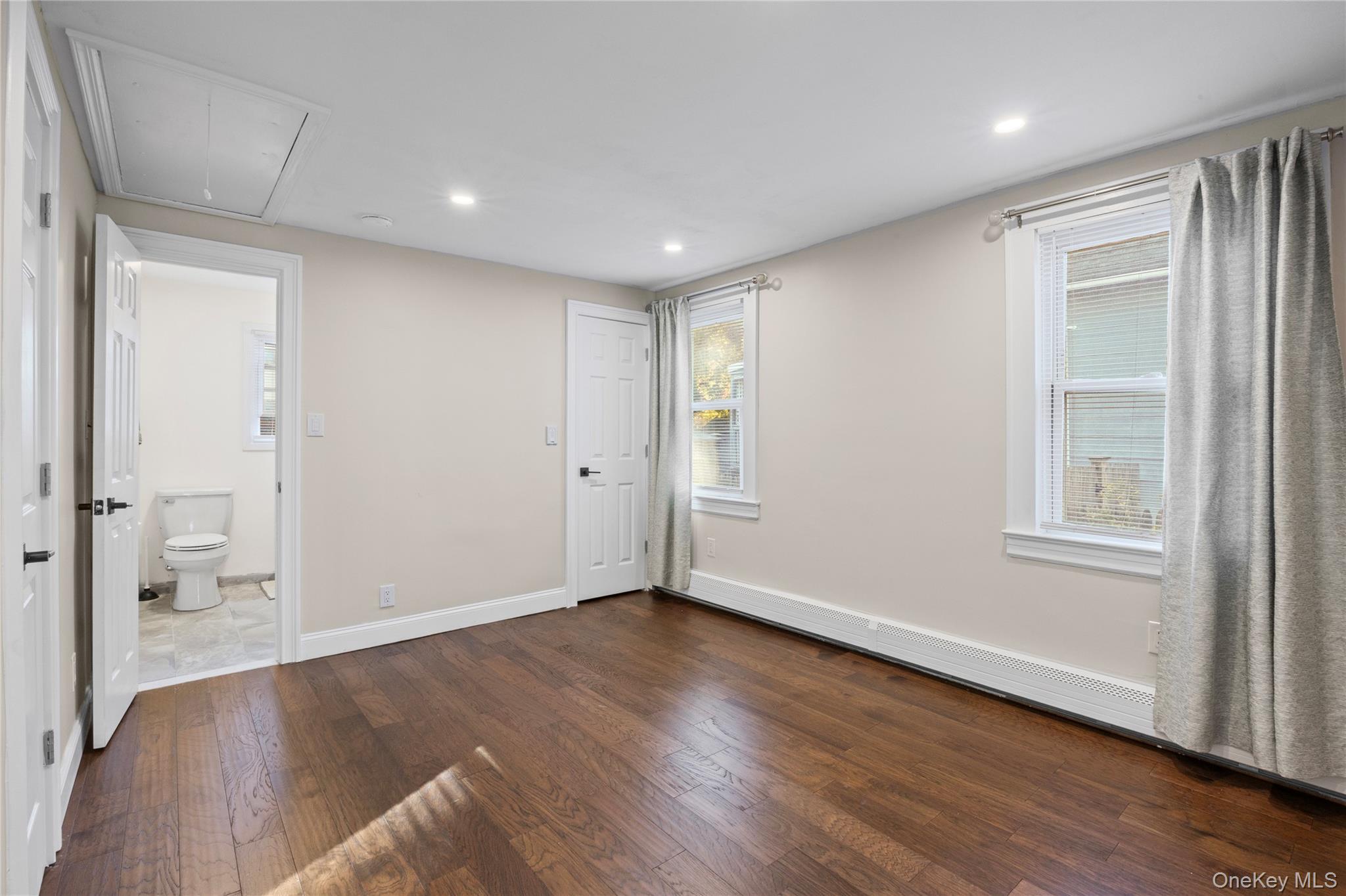 26 Sawyer Avenue, West Babylon, NY 11704