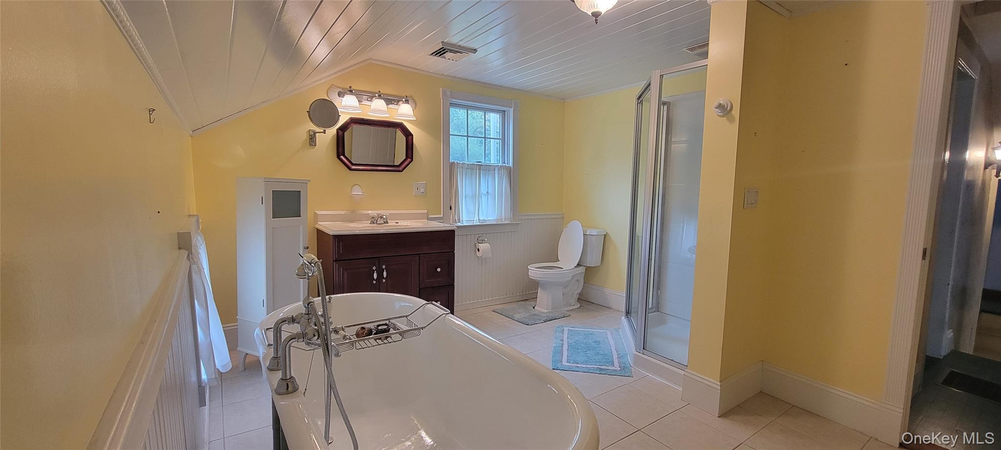 22 Washington Avenue, Highland, NY 12528