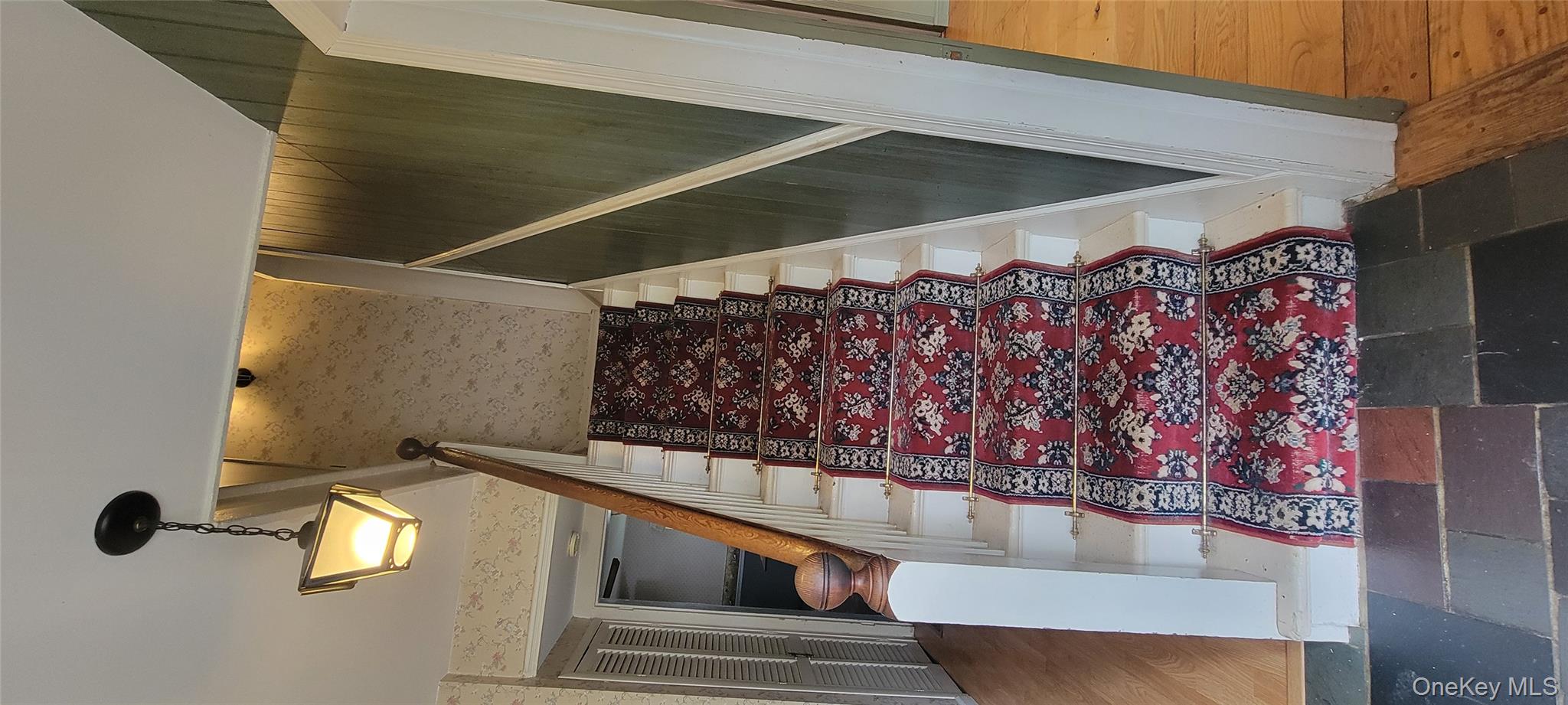 22 Washington Avenue, Highland, NY 12528