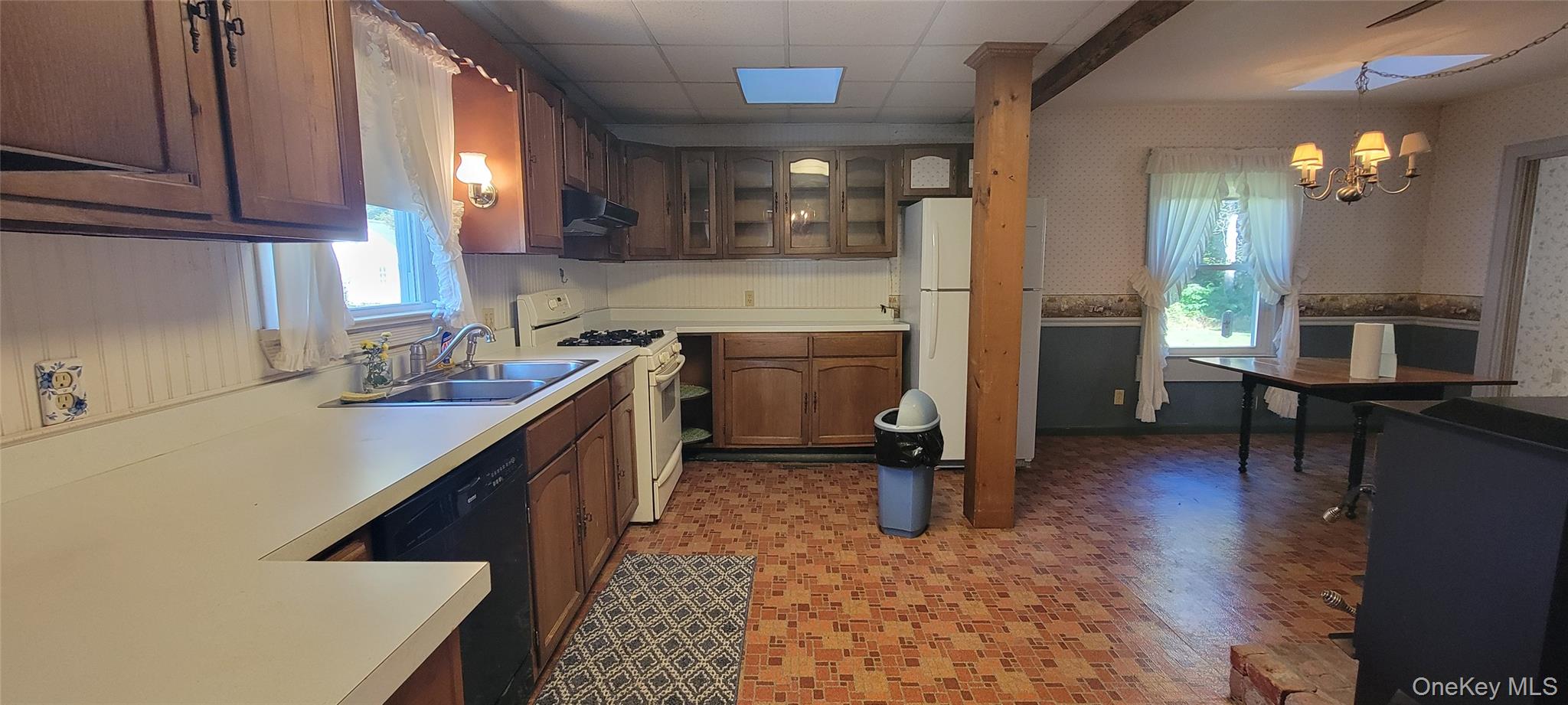 22 Washington Avenue, Highland, NY 12528