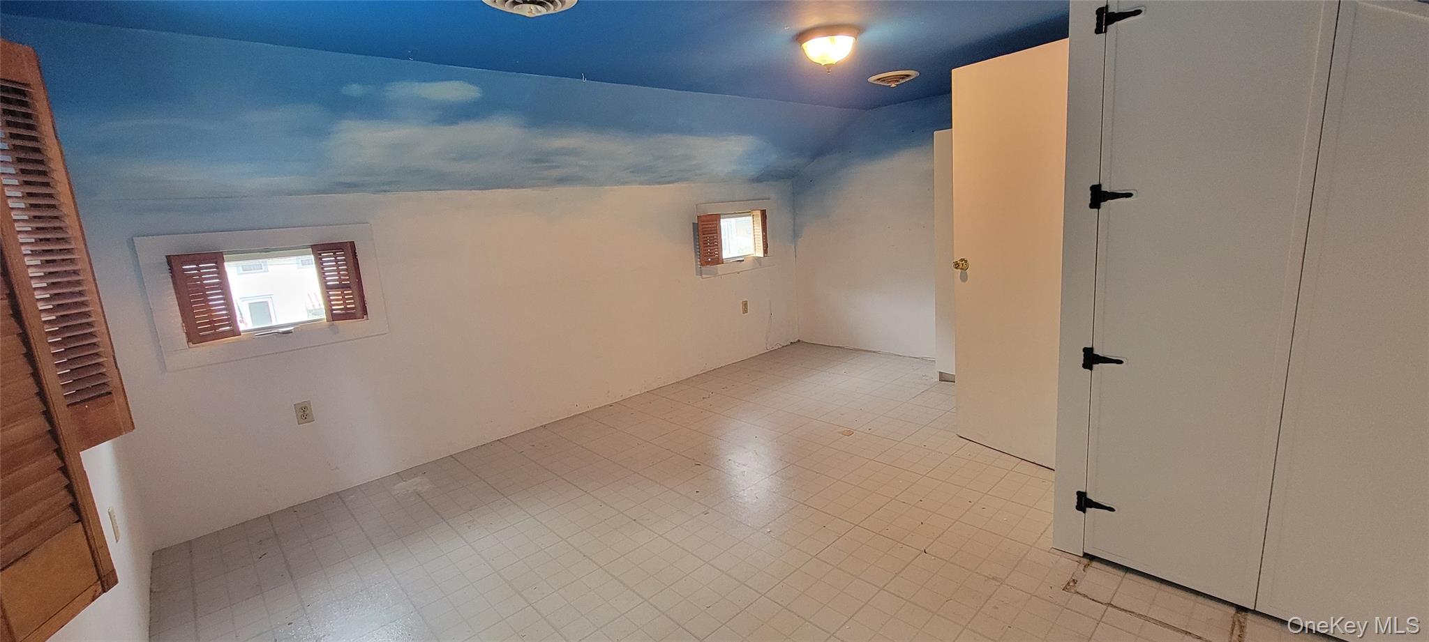 22 Washington Avenue, Highland, NY 12528