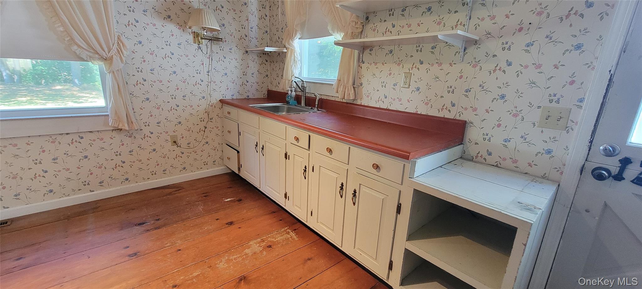 22 Washington Avenue, Highland, NY 12528