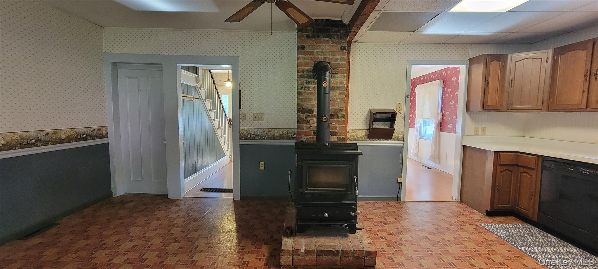 22 Washington Avenue, Highland, NY 12528