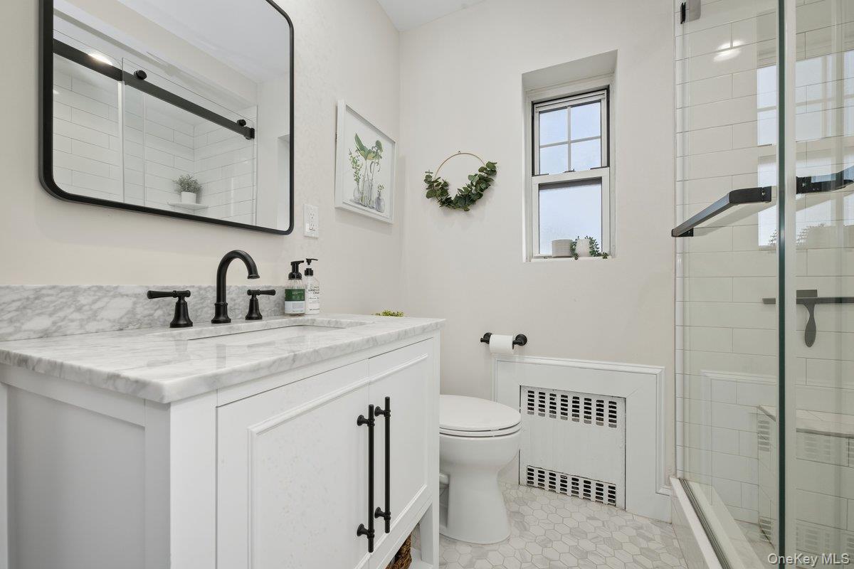 51 Lincoln Avenue # D21, Rockville Centre, NY 11570