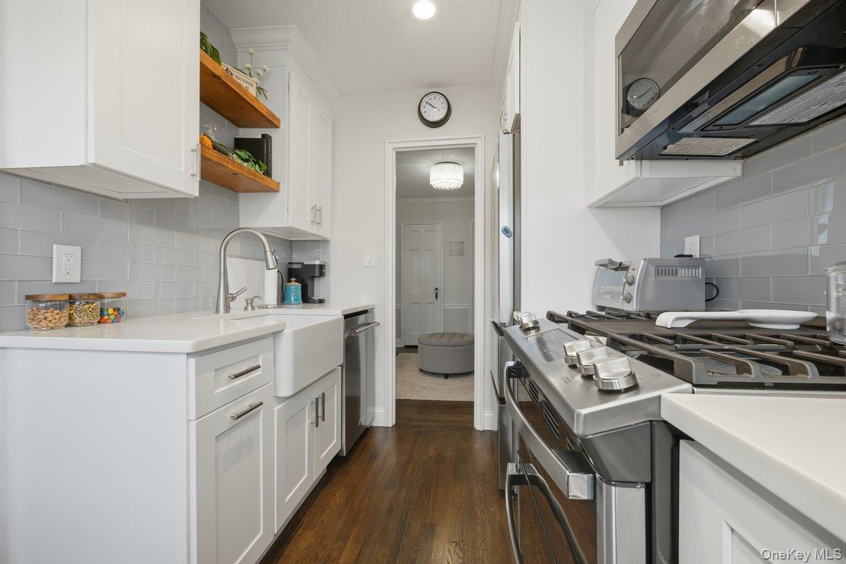 51 Lincoln Avenue # D21, Rockville Centre, NY 11570