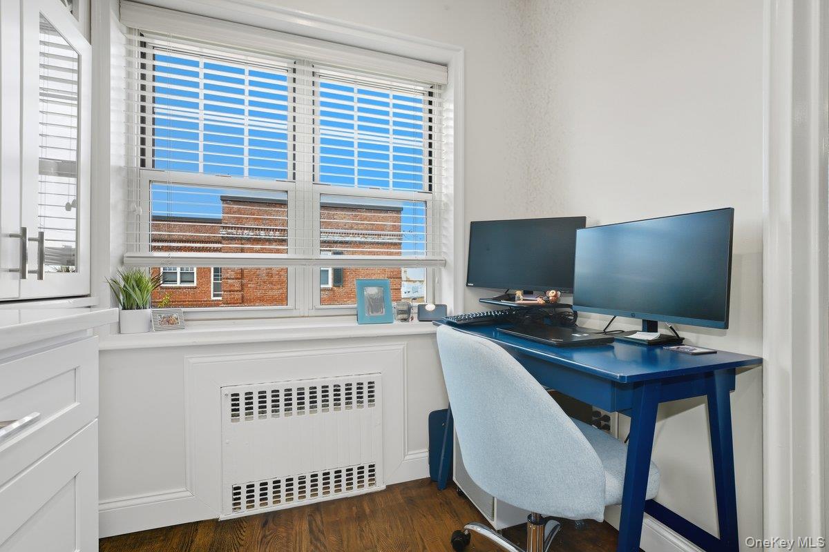 51 Lincoln Avenue # D21, Rockville Centre, NY 11570