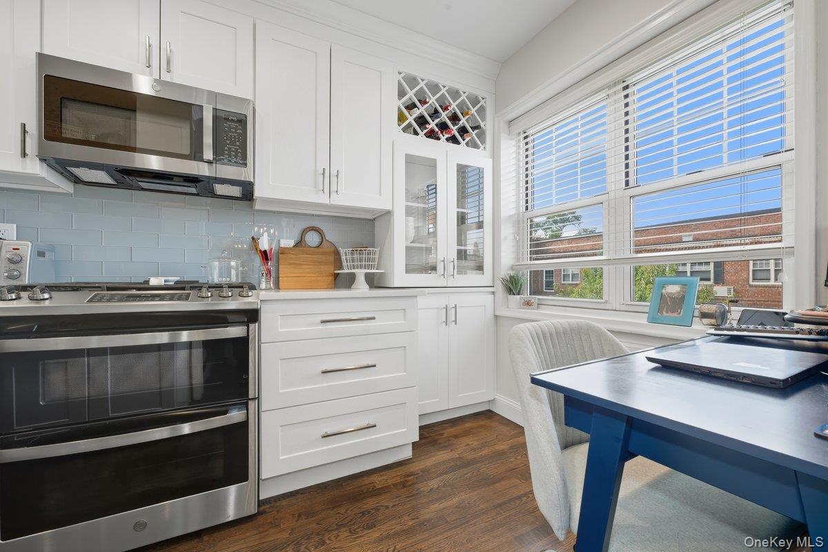 51 Lincoln Avenue # D21, Rockville Centre, NY 11570