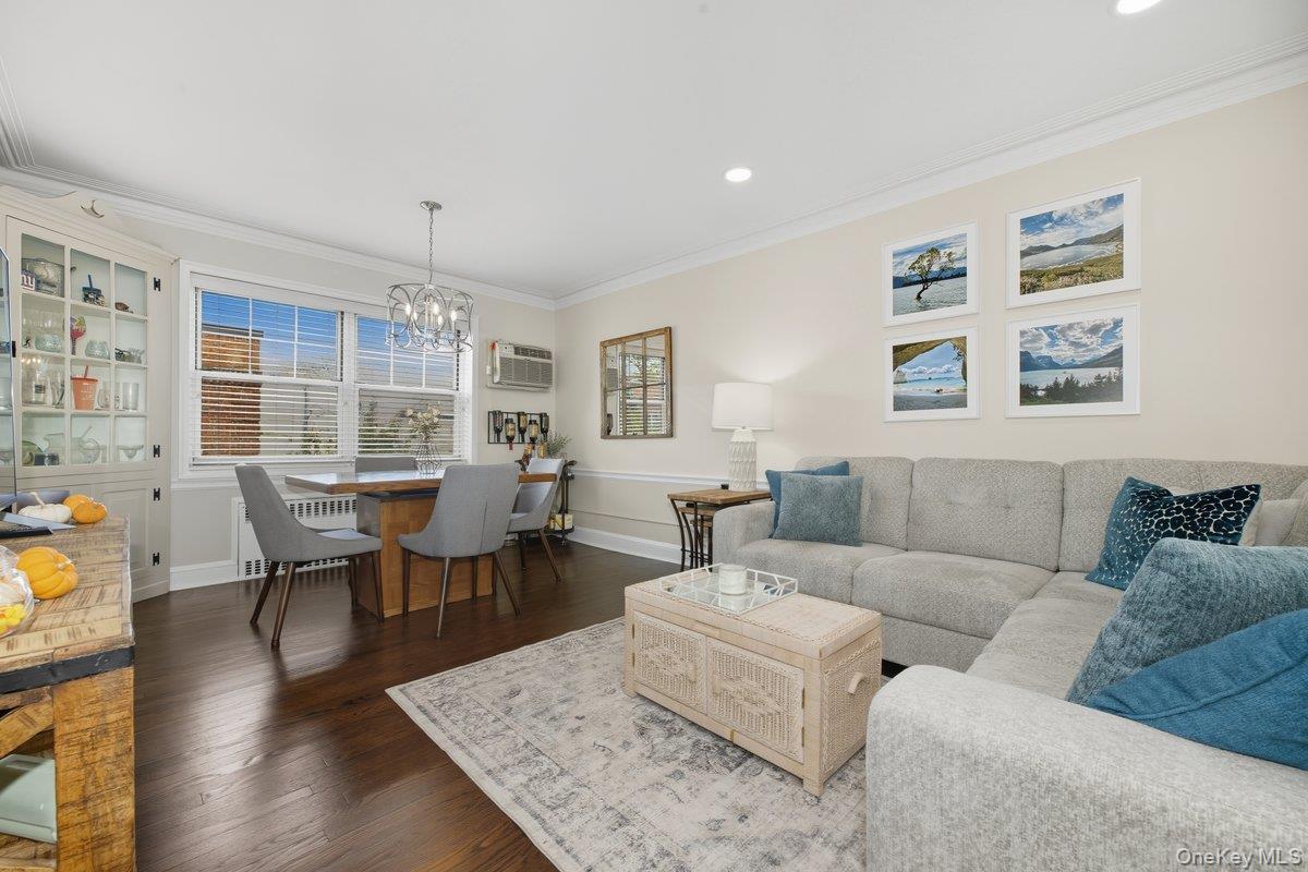 51 Lincoln Avenue # D21, Rockville Centre, NY 11570