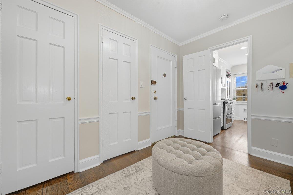 51 Lincoln Avenue # D21, Rockville Centre, NY 11570