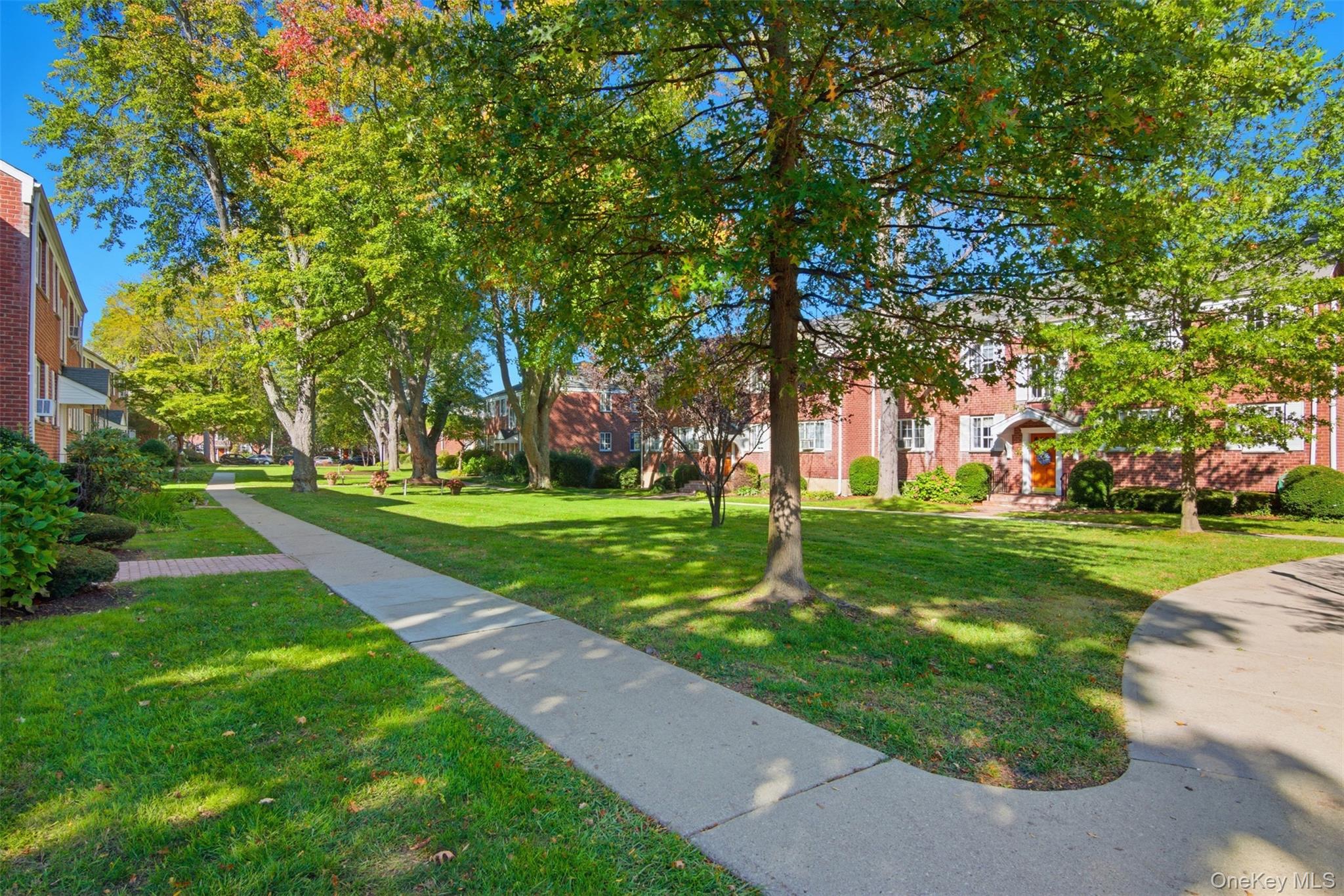 405 W Main Street # 112B, Huntington, NY 11743