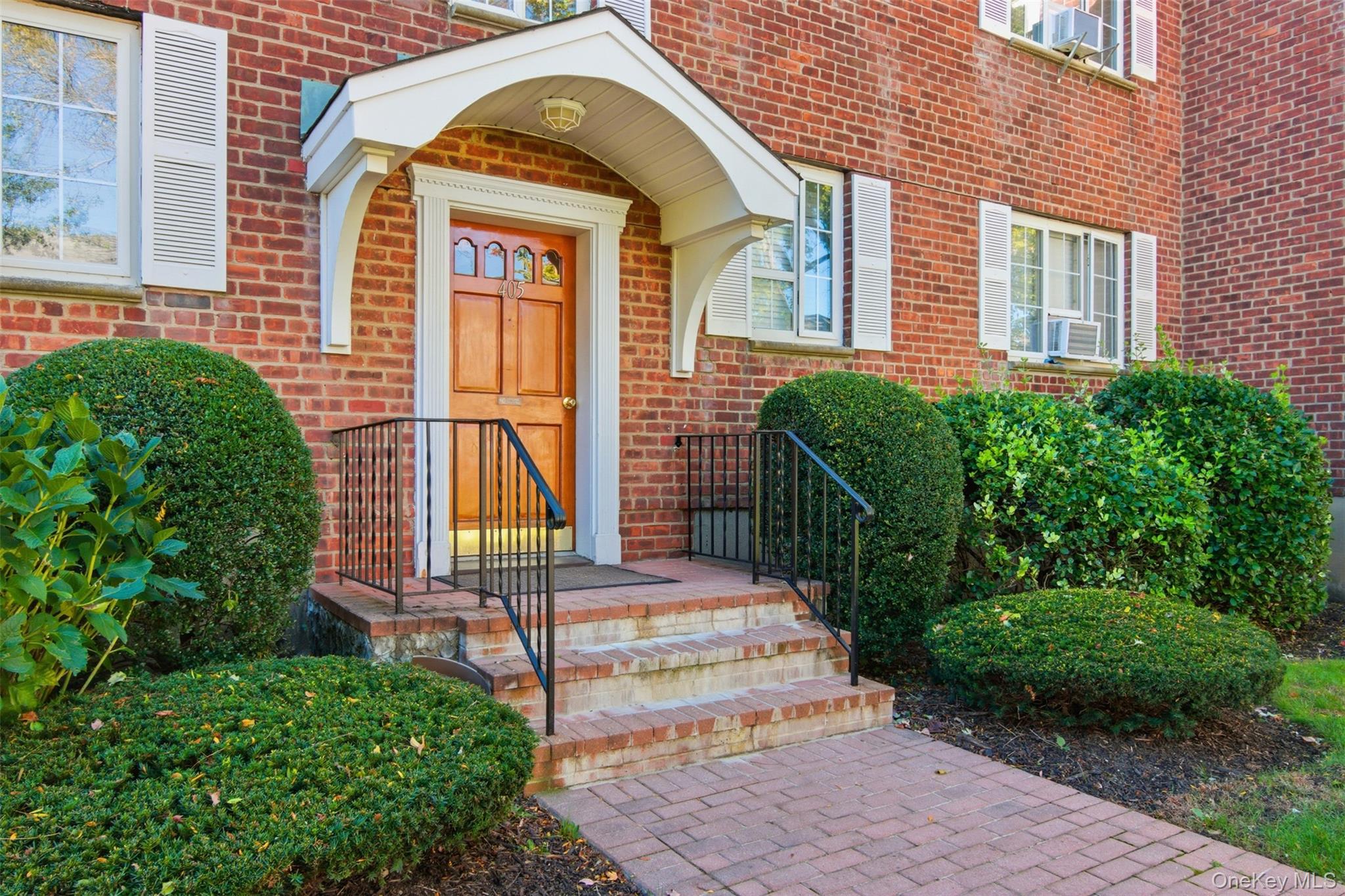 405 W Main Street # 112B, Huntington, NY 11743