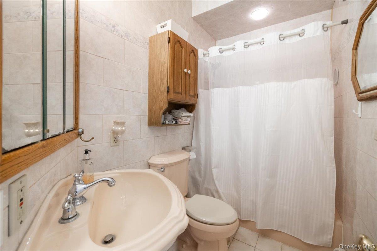 21 Van Orden Avenue, Suffern, NY 10901