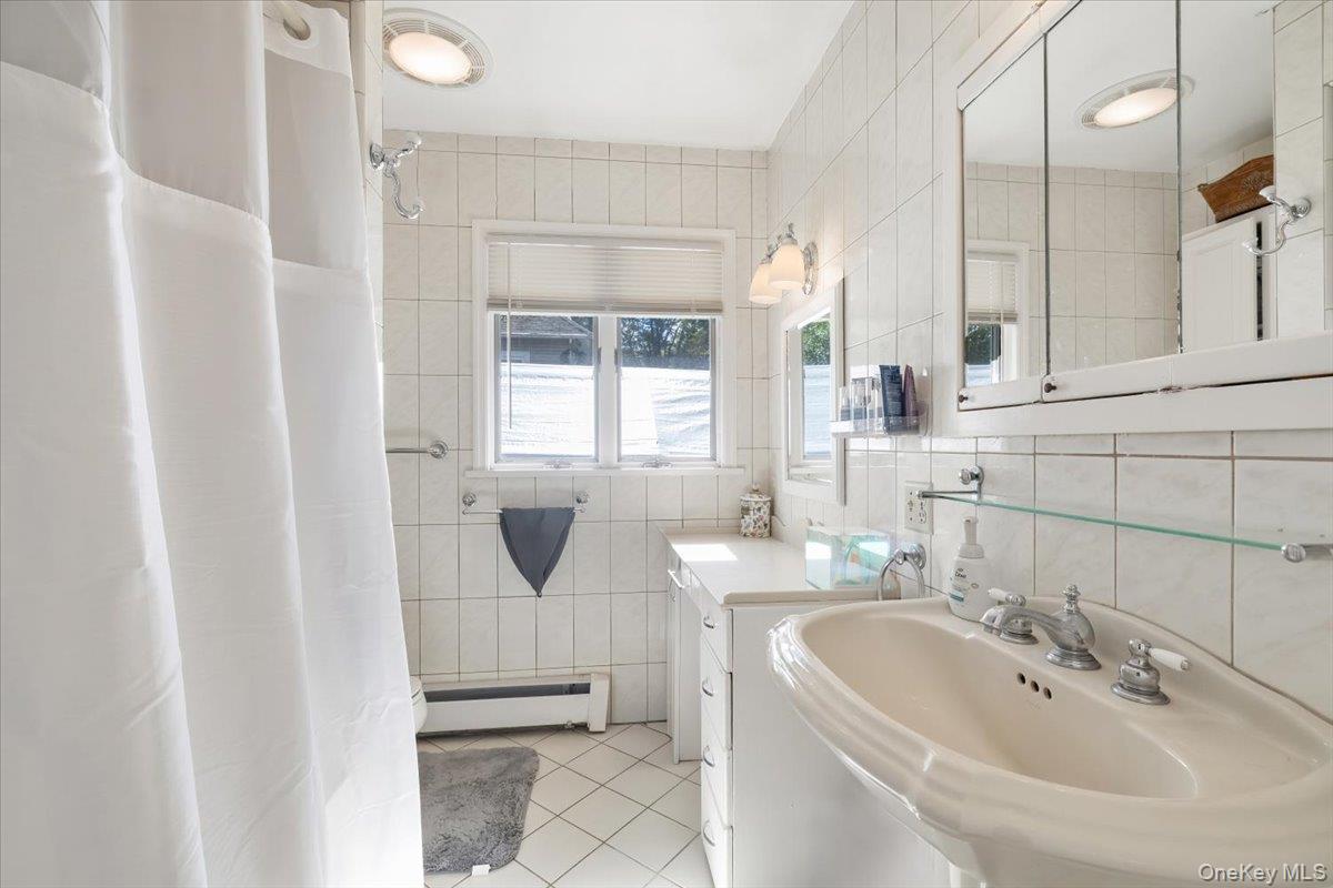 21 Van Orden Avenue, Suffern, NY 10901