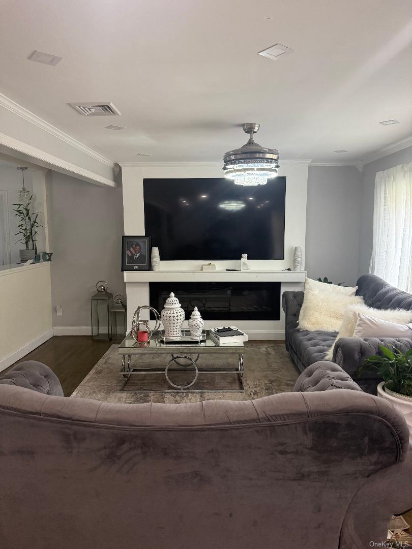 4478 Express Dr S. Drive,, Ronkonkoma, NY 11779