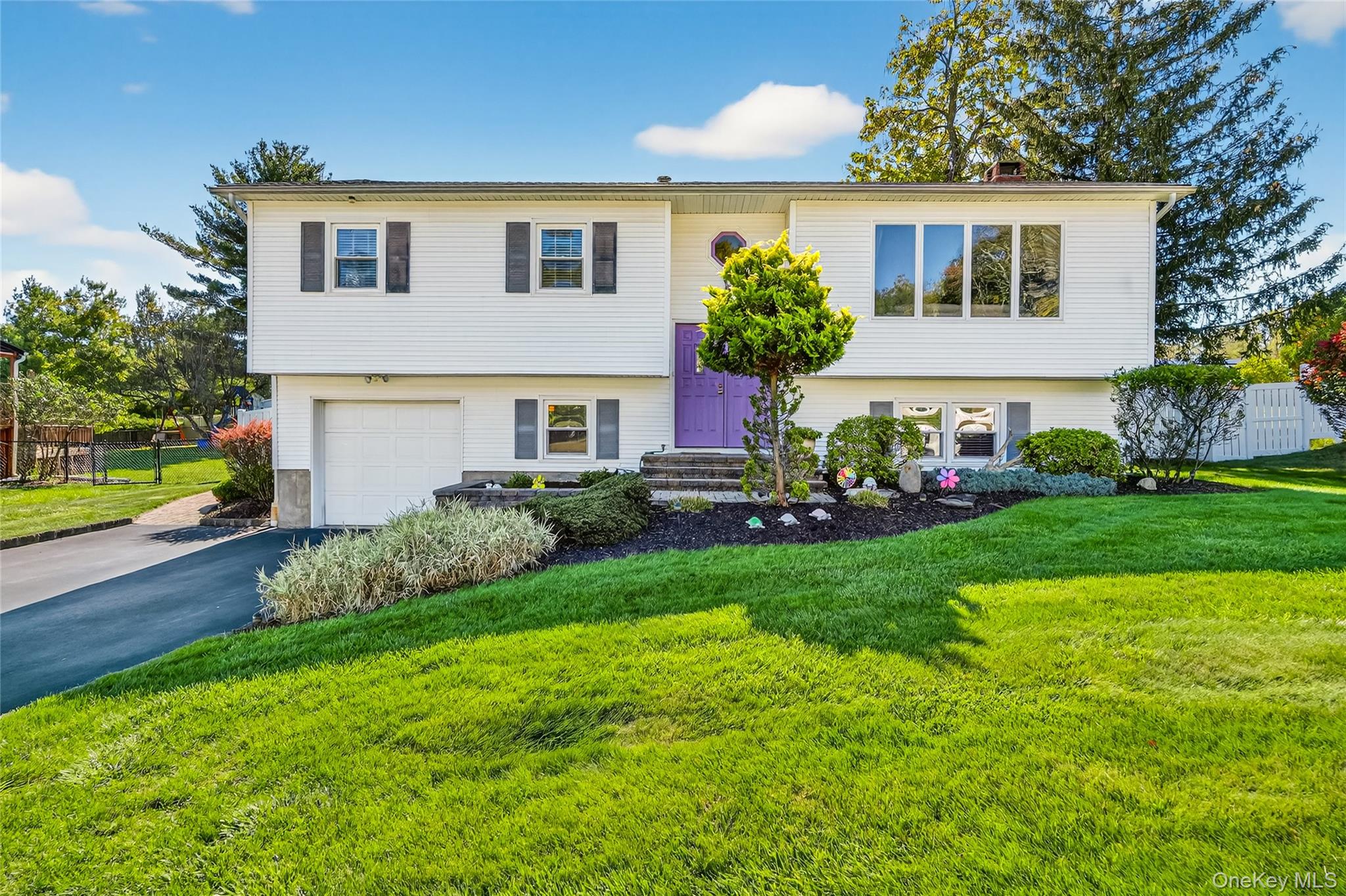 11 Gleason Drive, Thiells, NY 10980