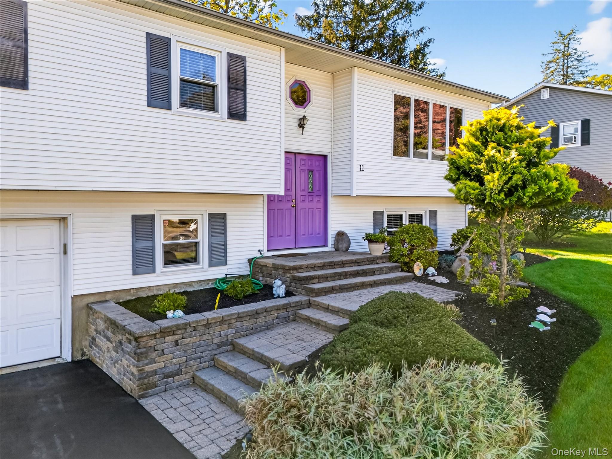 11 Gleason Drive, Thiells, NY 10980