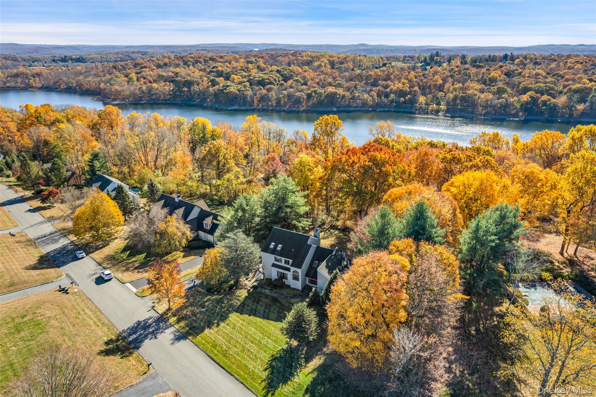 26 Watergate Drive, Amawalk, NY 10501