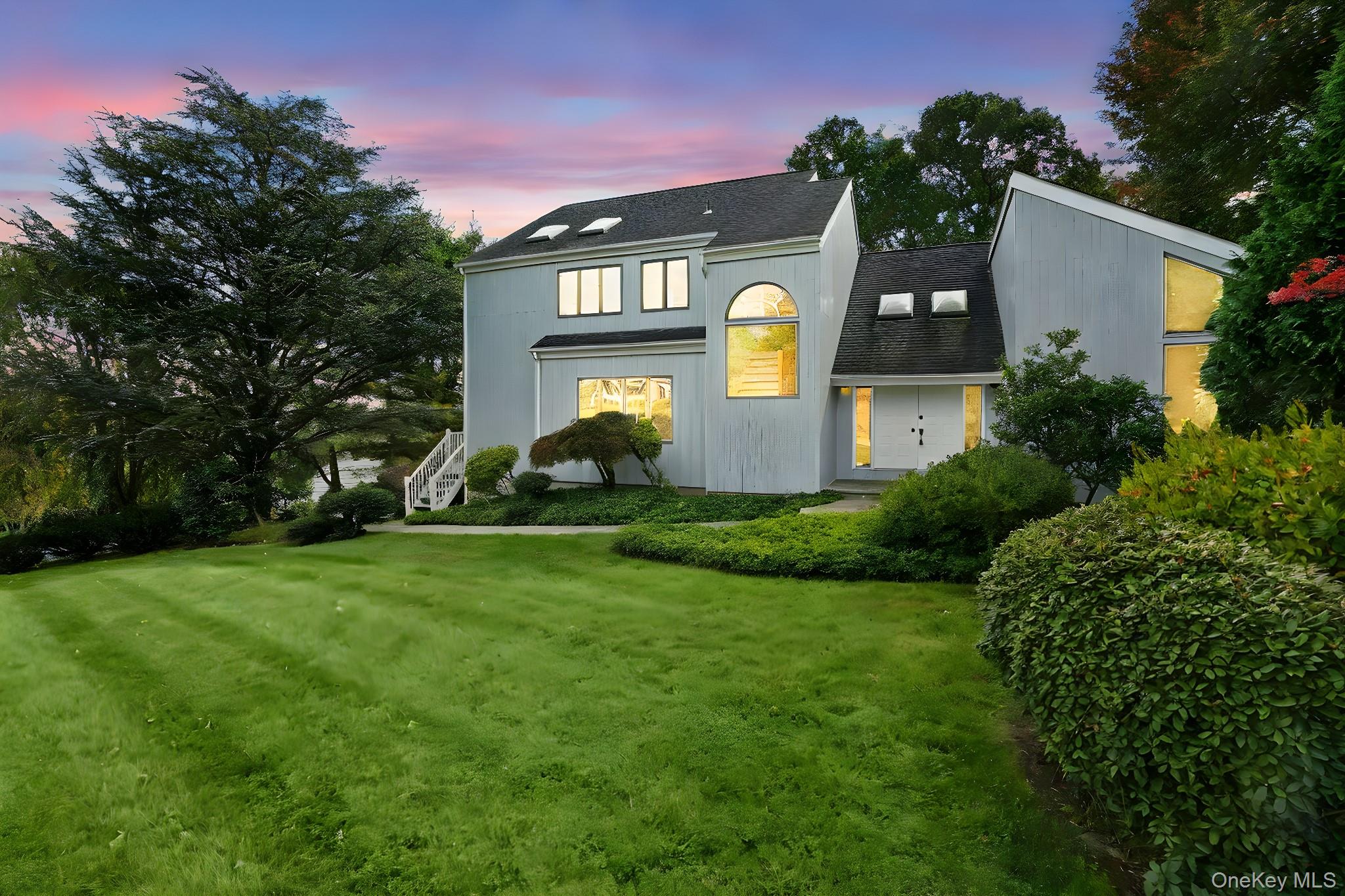 26 Watergate Drive, Amawalk, NY 10501