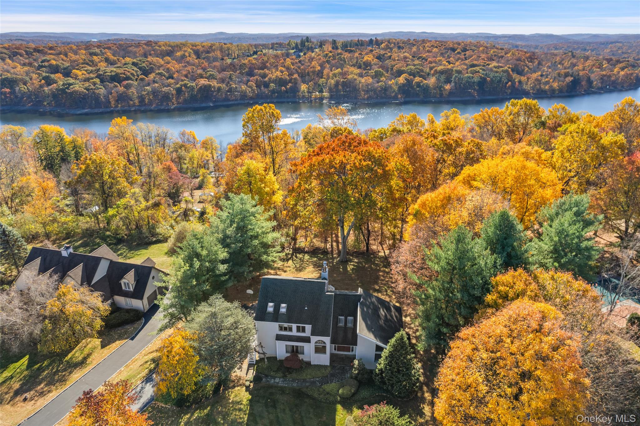 26 Watergate Drive, Amawalk, NY 10501