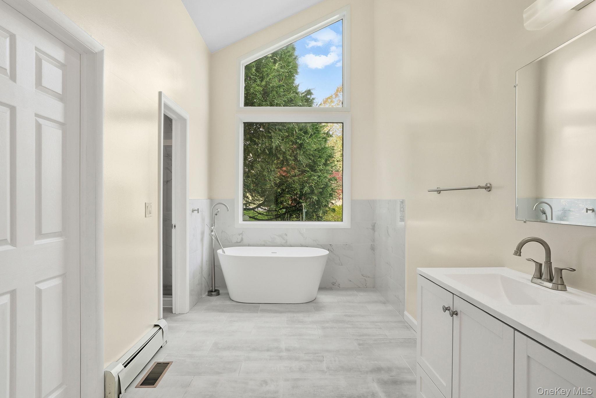 26 Watergate Drive, Amawalk, NY 10501