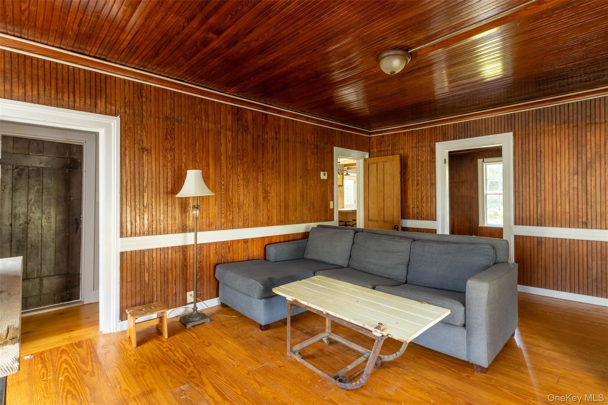 19450 Main Road, Mattituck, NY 11952