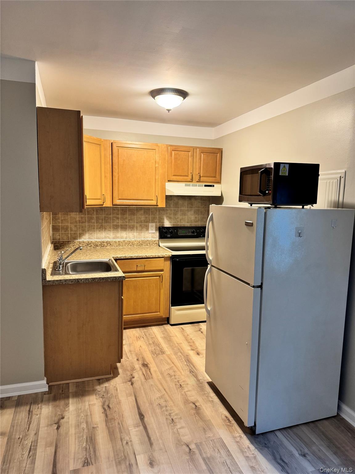 38 Chelsea Drive, Mount Sinai, NY 11766