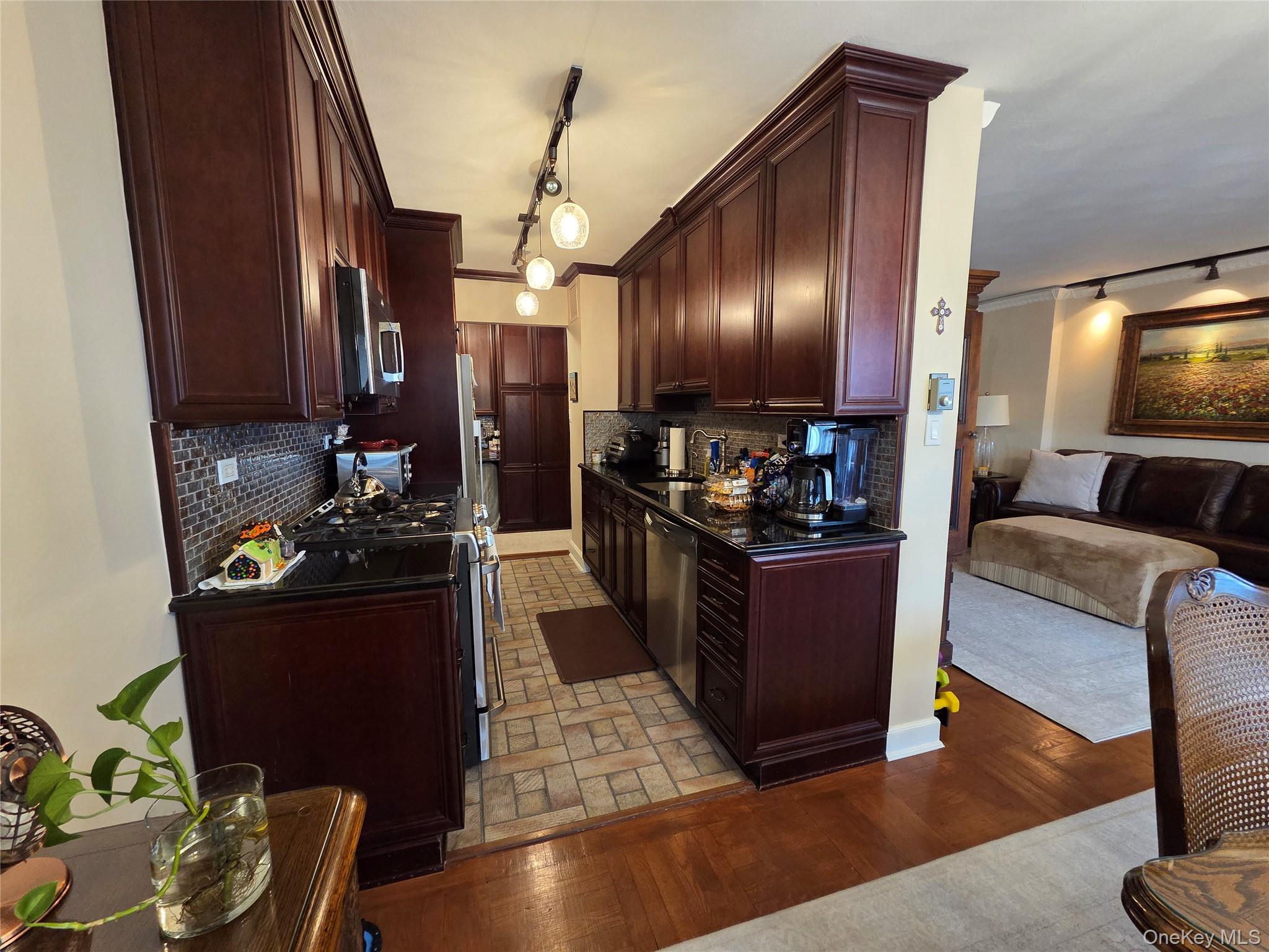 18-05 215th Street # 15G, Bayside, NY 11360