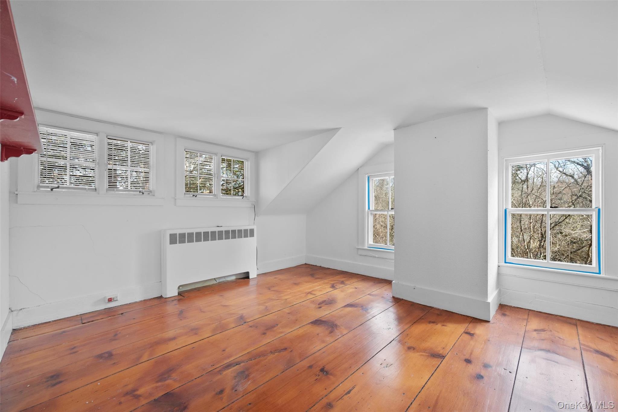 75 Old Minisink Trail, Goshen, NY 10924