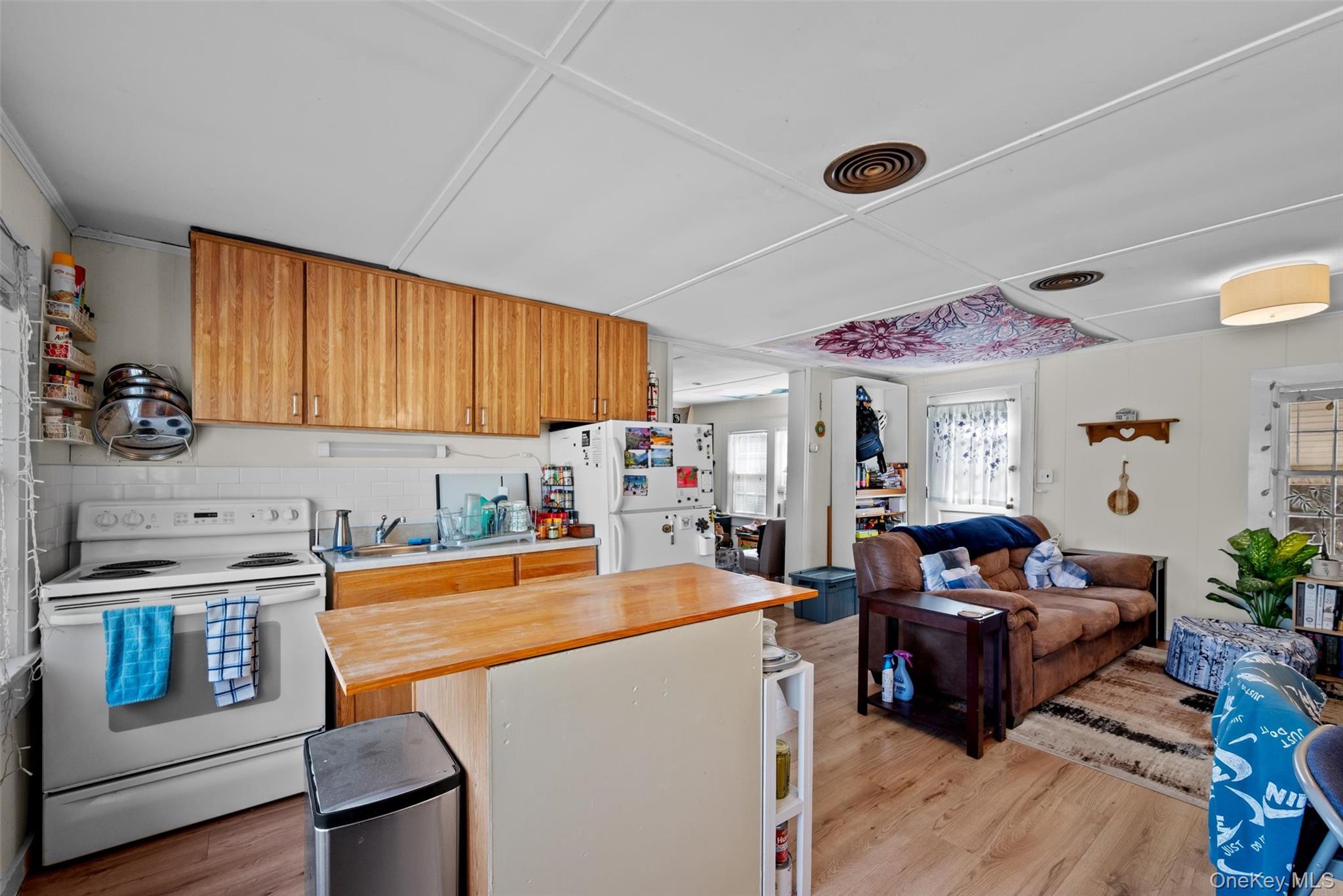 75 Old Minisink Trail, Goshen, NY 10924