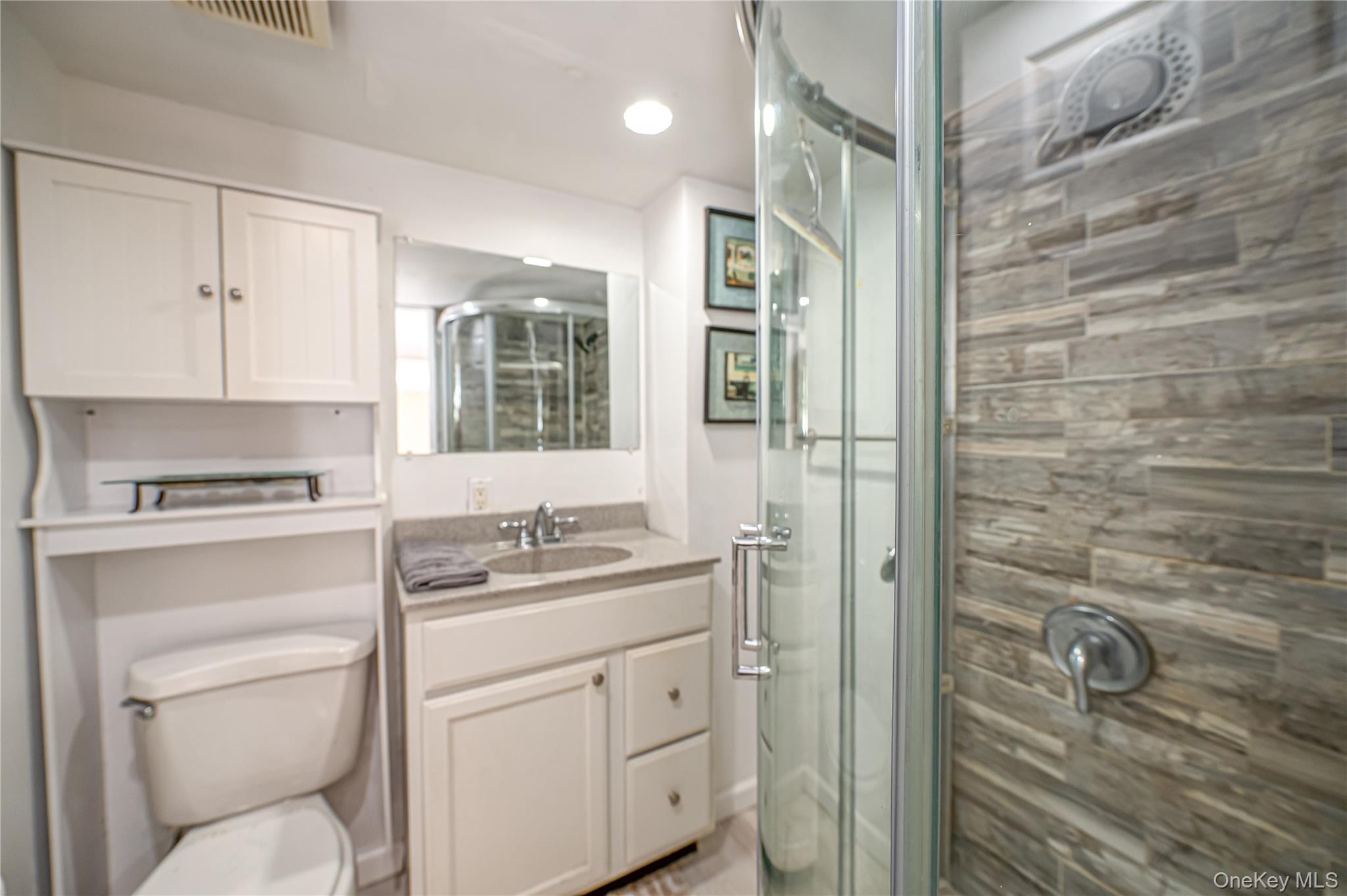 60 White Street, North Babylon, NY 11703