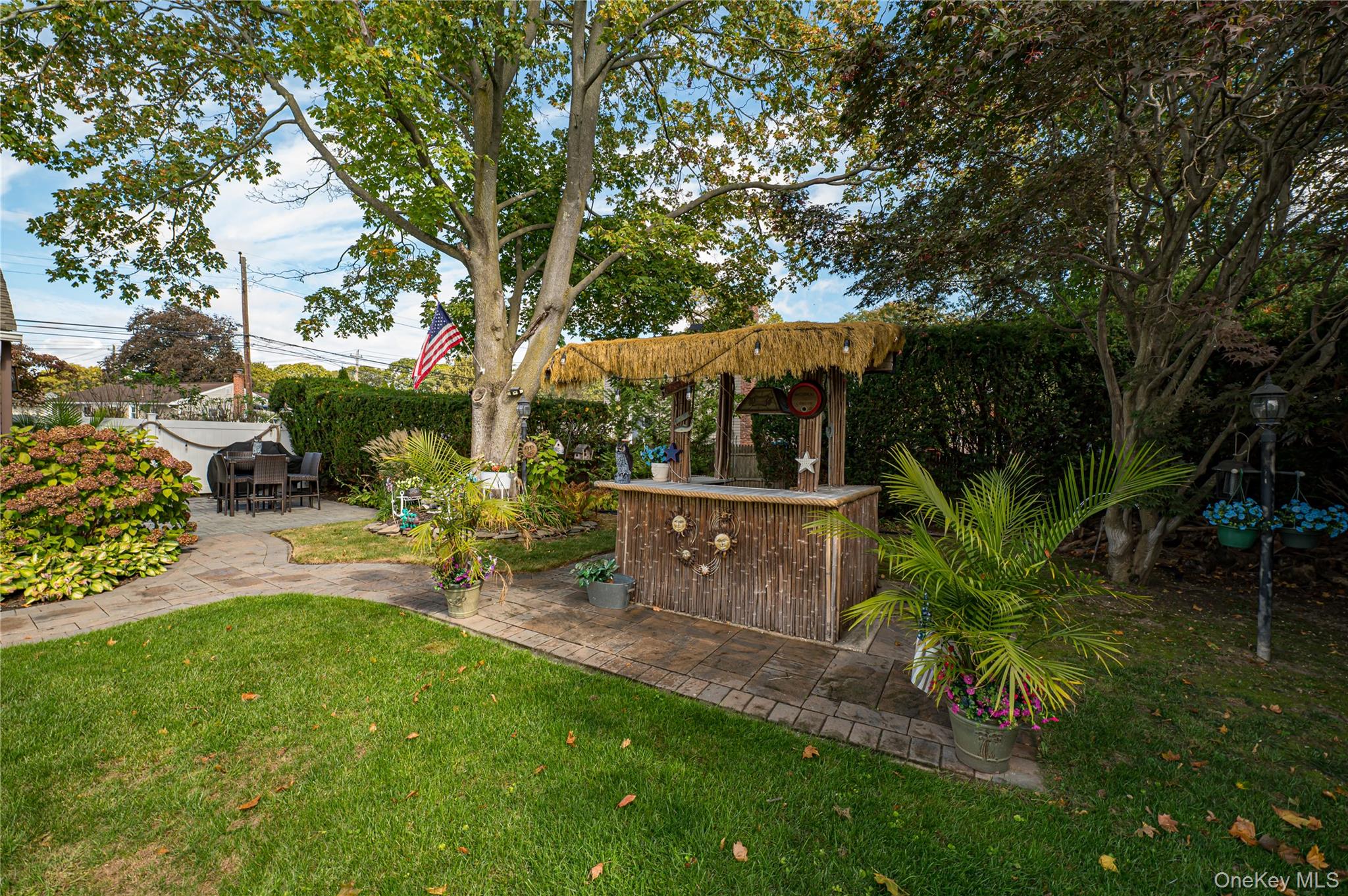 60 White Street, North Babylon, NY 11703