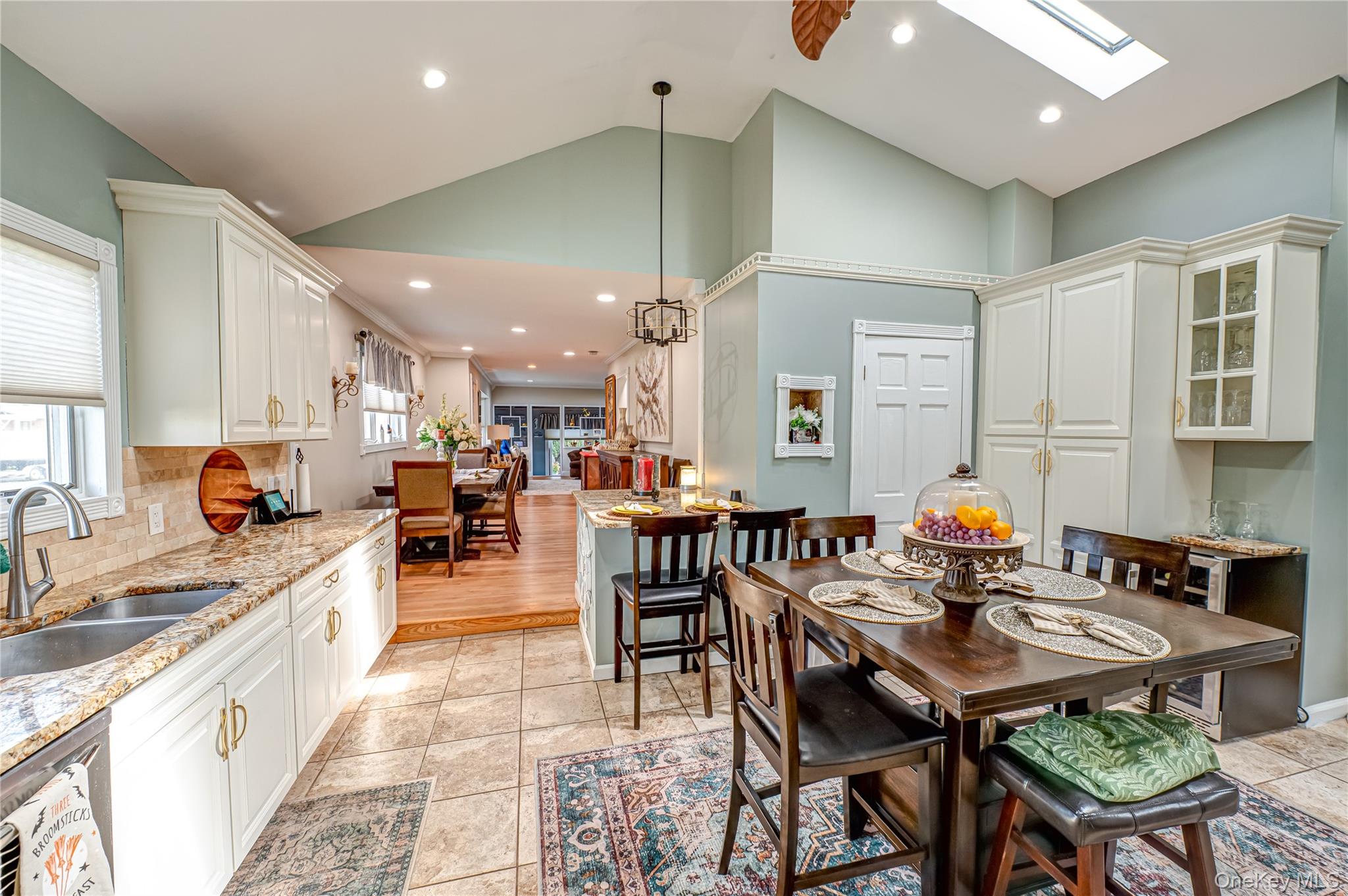 60 White Street, North Babylon, NY 11703