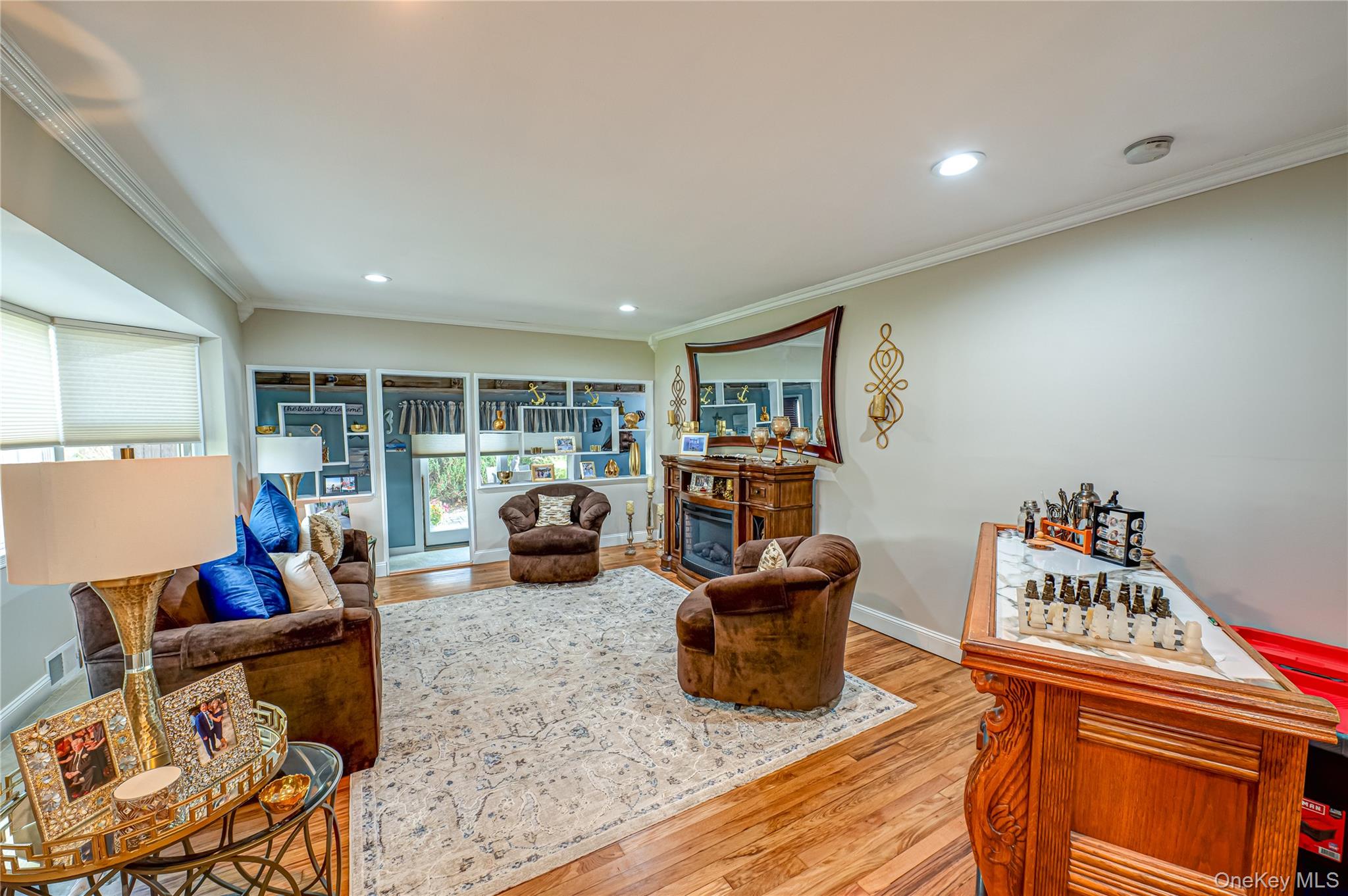 60 White Street, North Babylon, NY 11703