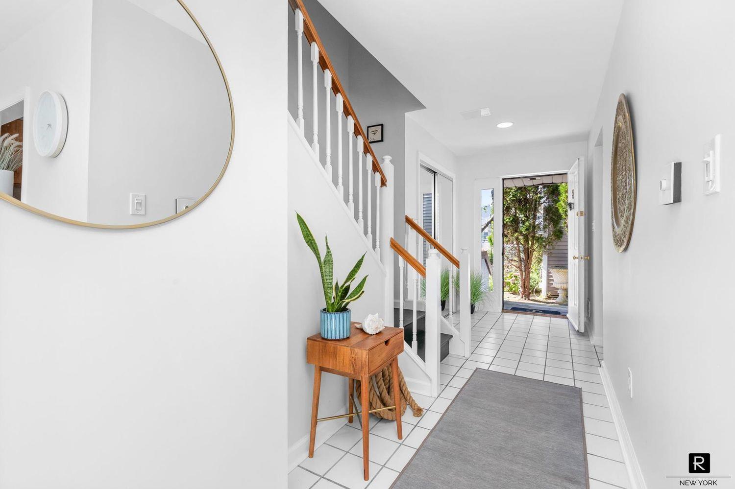 8 Deepwater Way # 63, Bronx, NY 10464