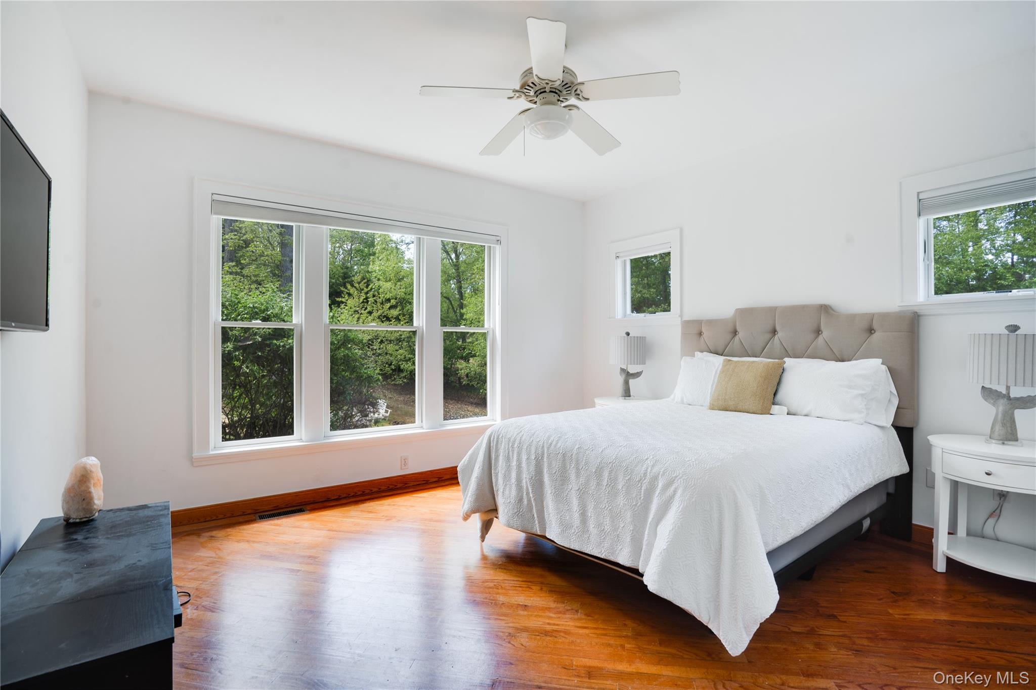 4 bayview avenue, Shelter Island Heights, NY 11946