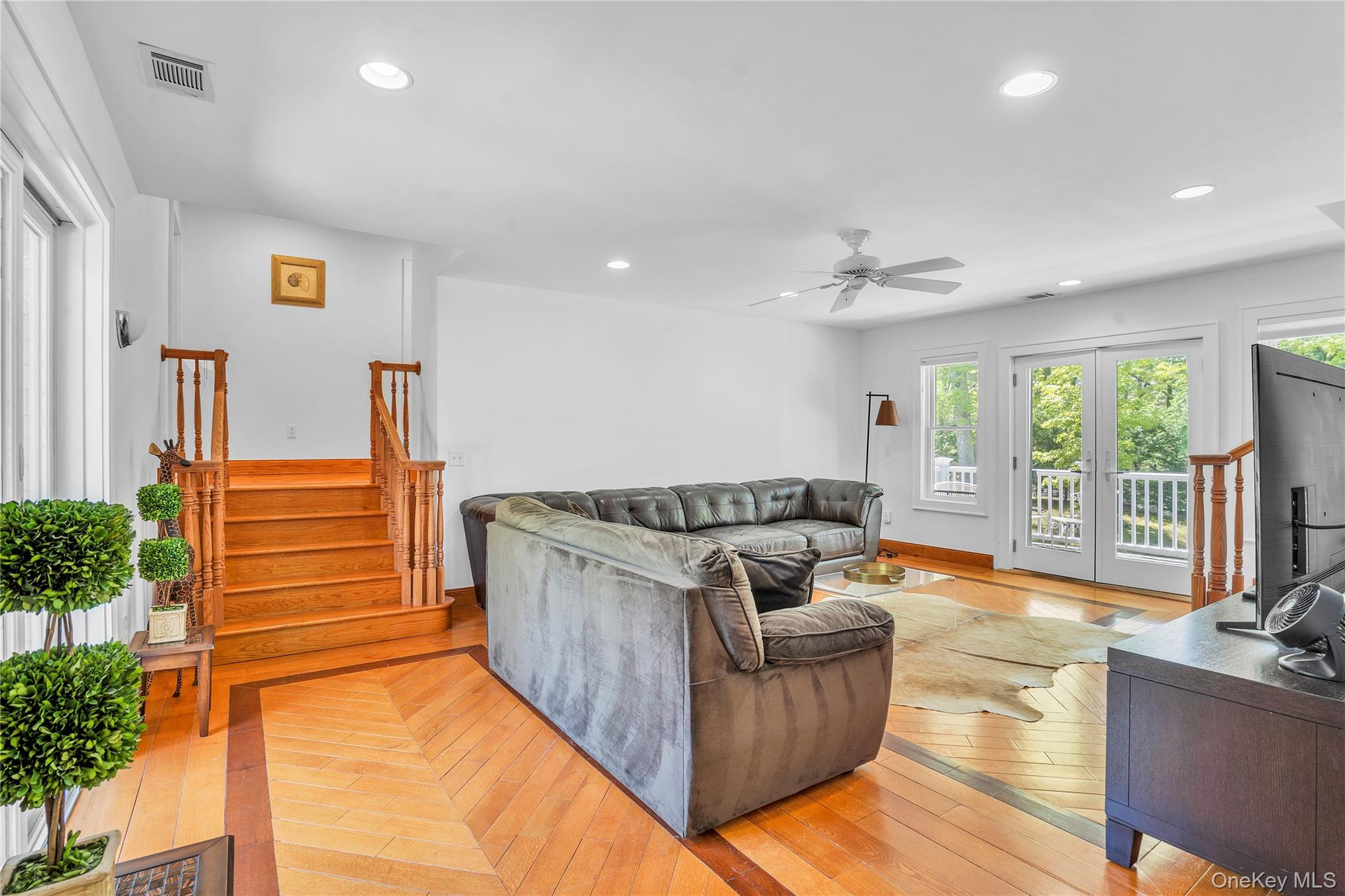 4 bayview avenue, Shelter Island Heights, NY 11946