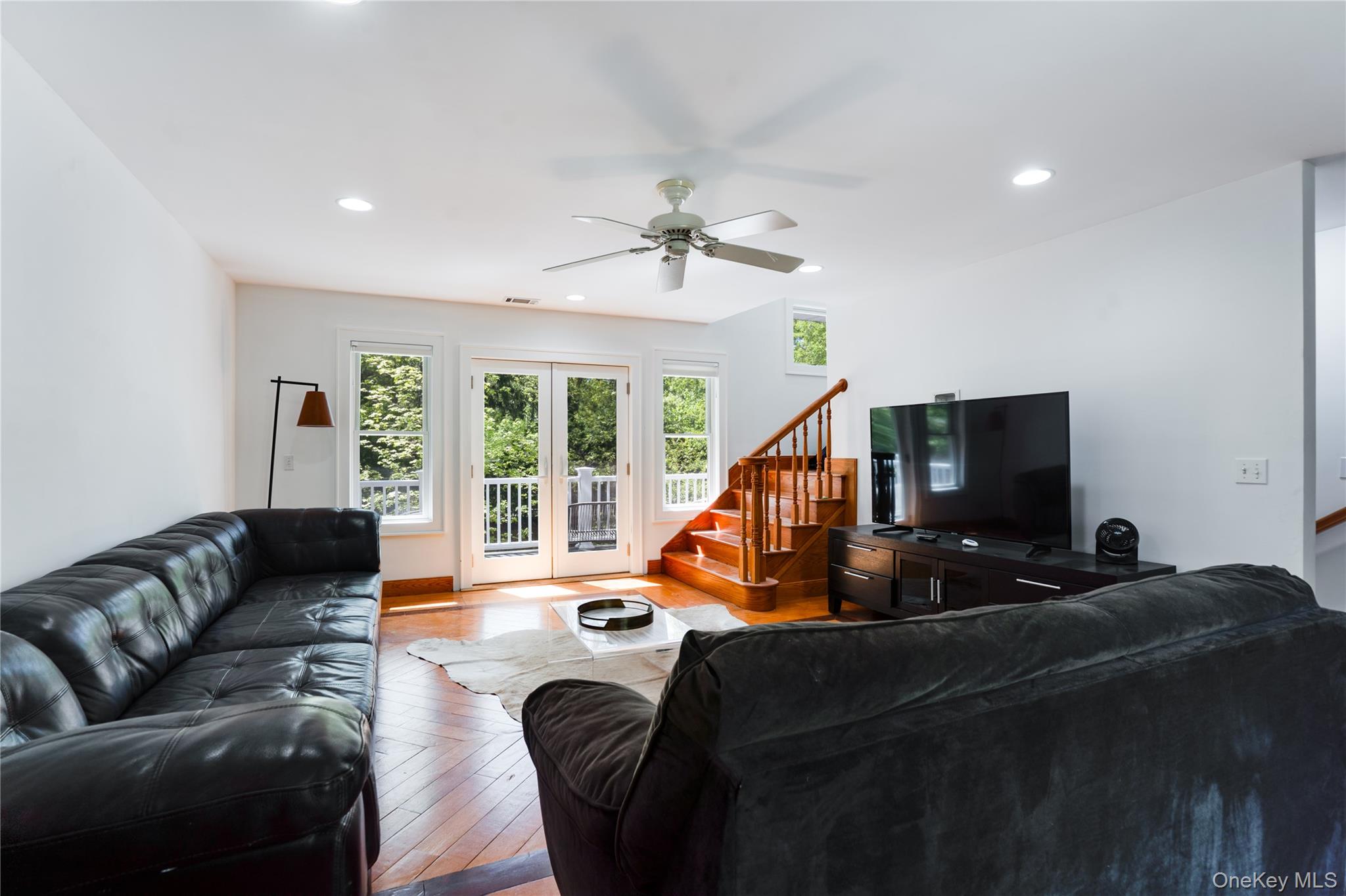 4 bayview avenue, Shelter Island Heights, NY 11946