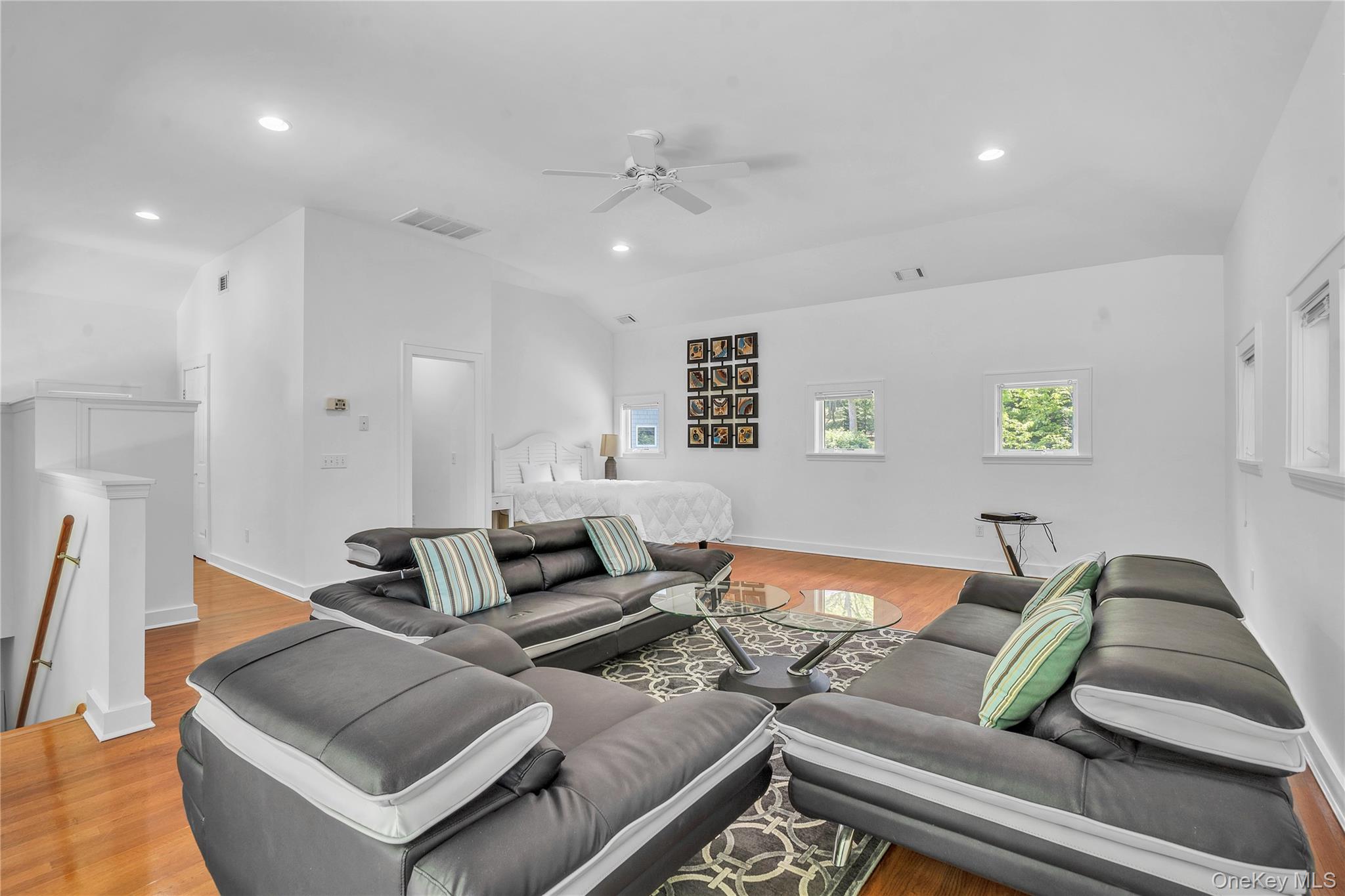 4 bayview avenue, Shelter Island Heights, NY 11946