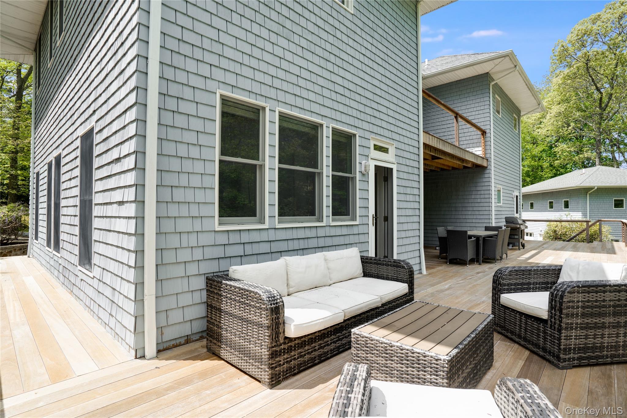 4 bayview avenue, Shelter Island Heights, NY 11946