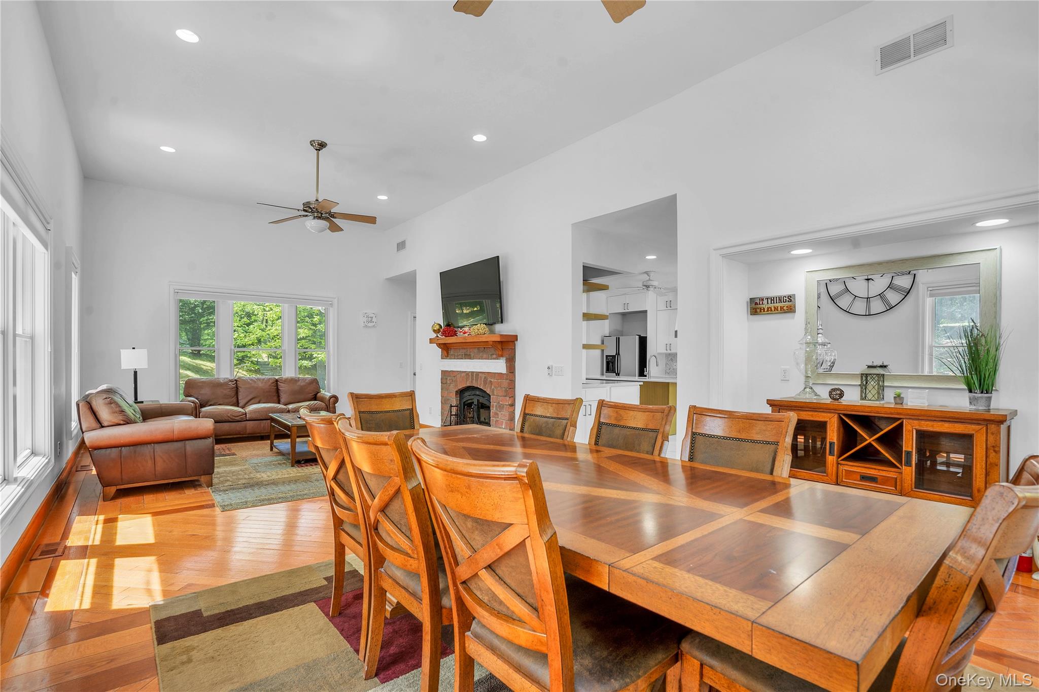 4 bayview avenue, Shelter Island Heights, NY 11946